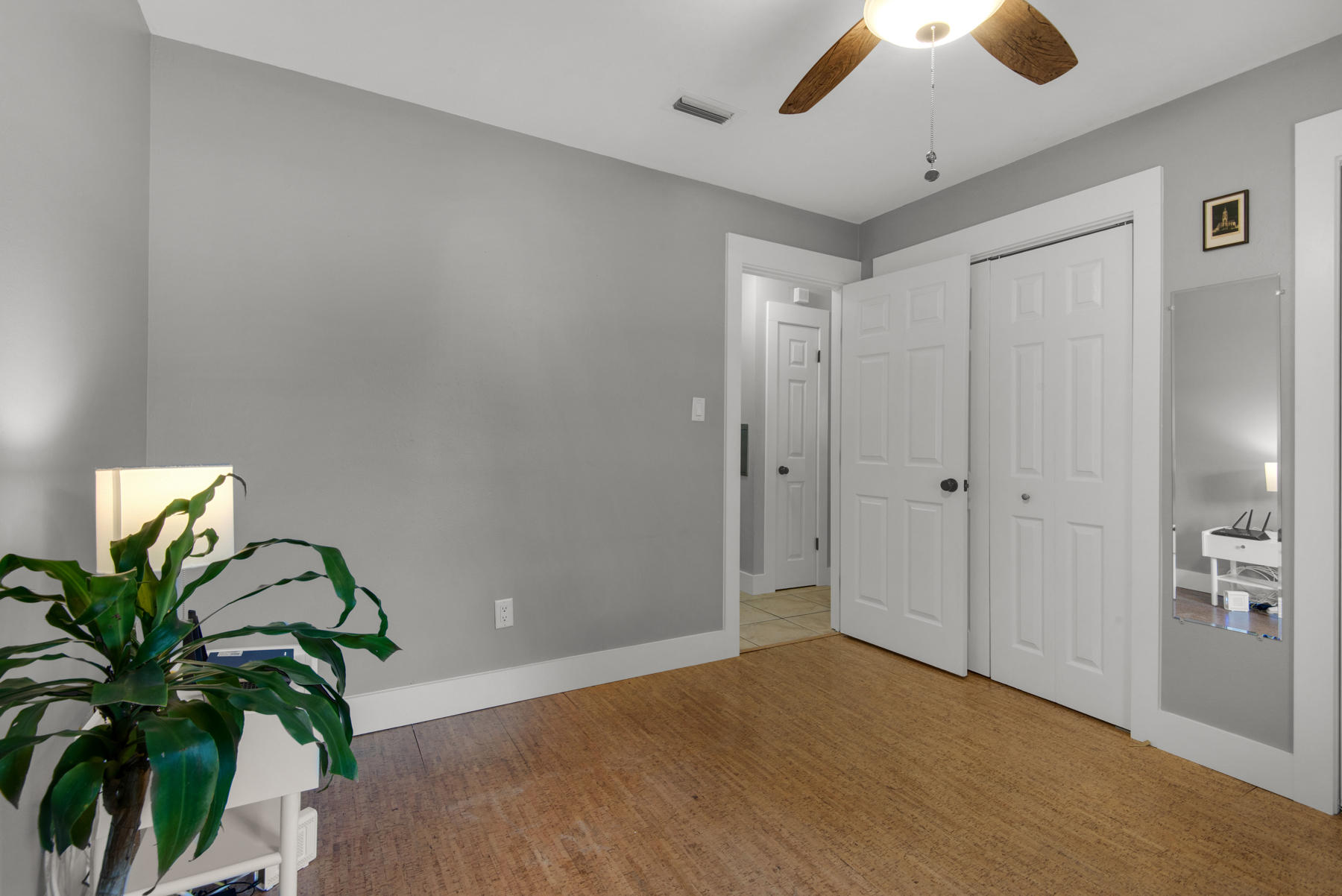 BAYVIEW MANOR - Residential