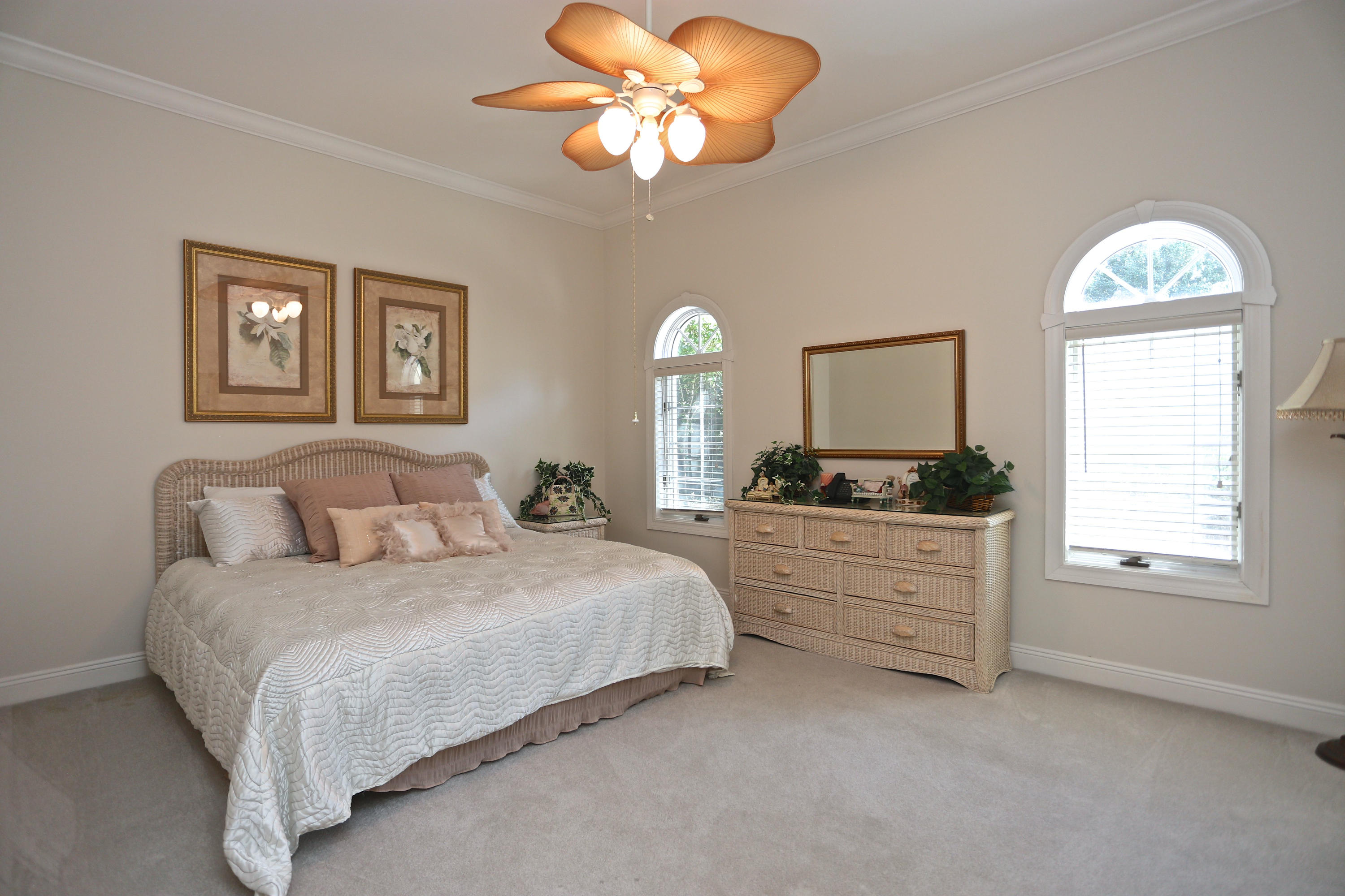 BAYTOWNE AVE EAST - Residential