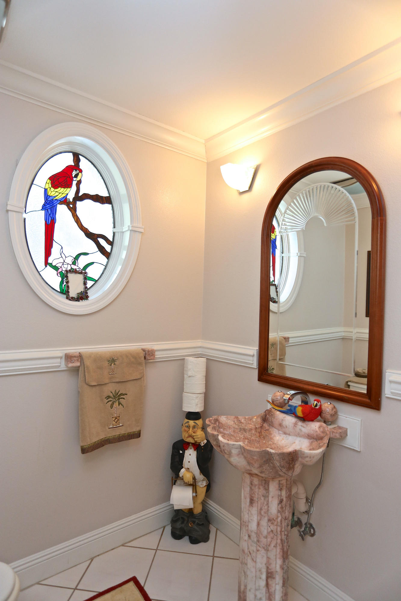 BAYTOWNE AVE EAST - Residential