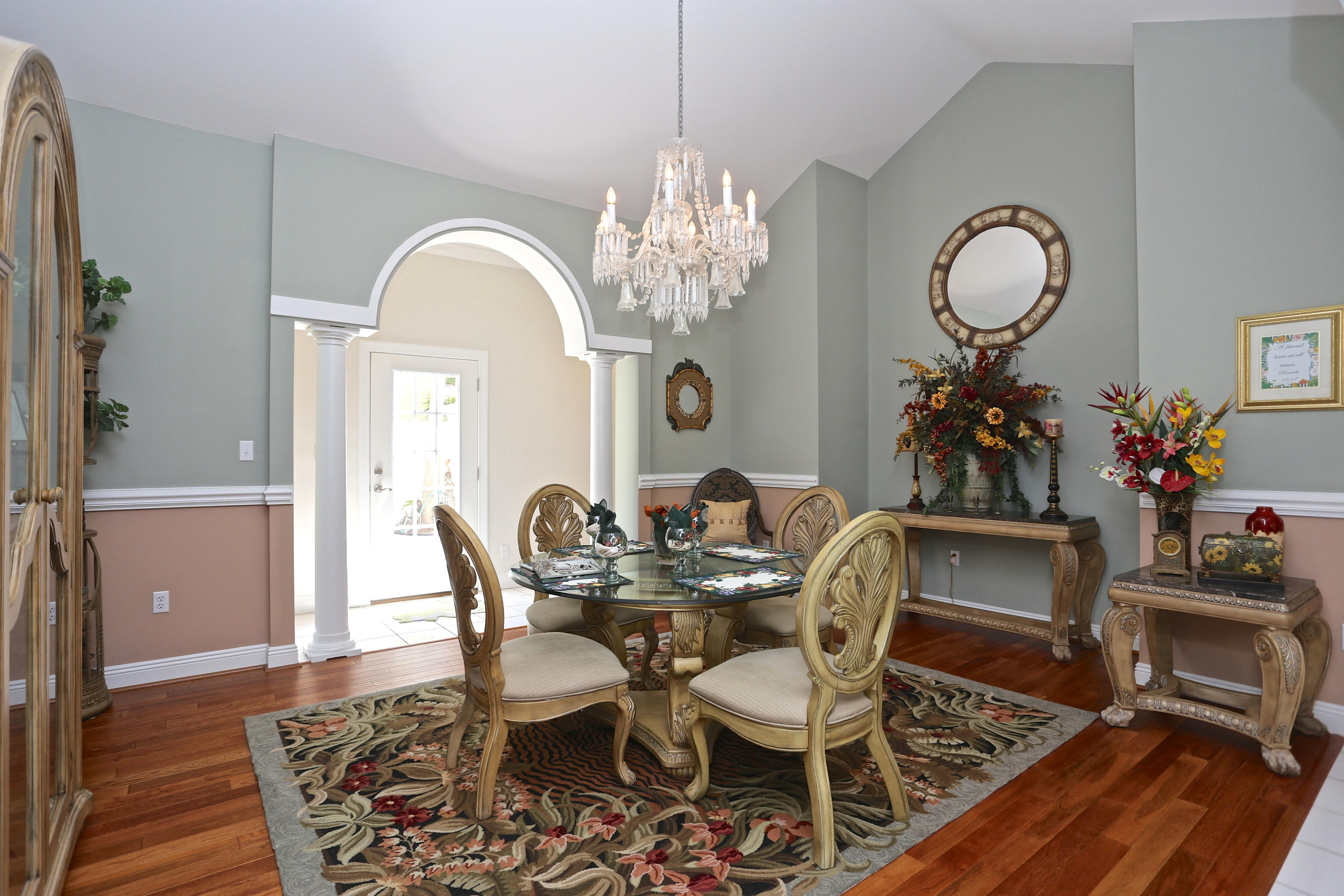 BAYTOWNE AVE EAST - Residential