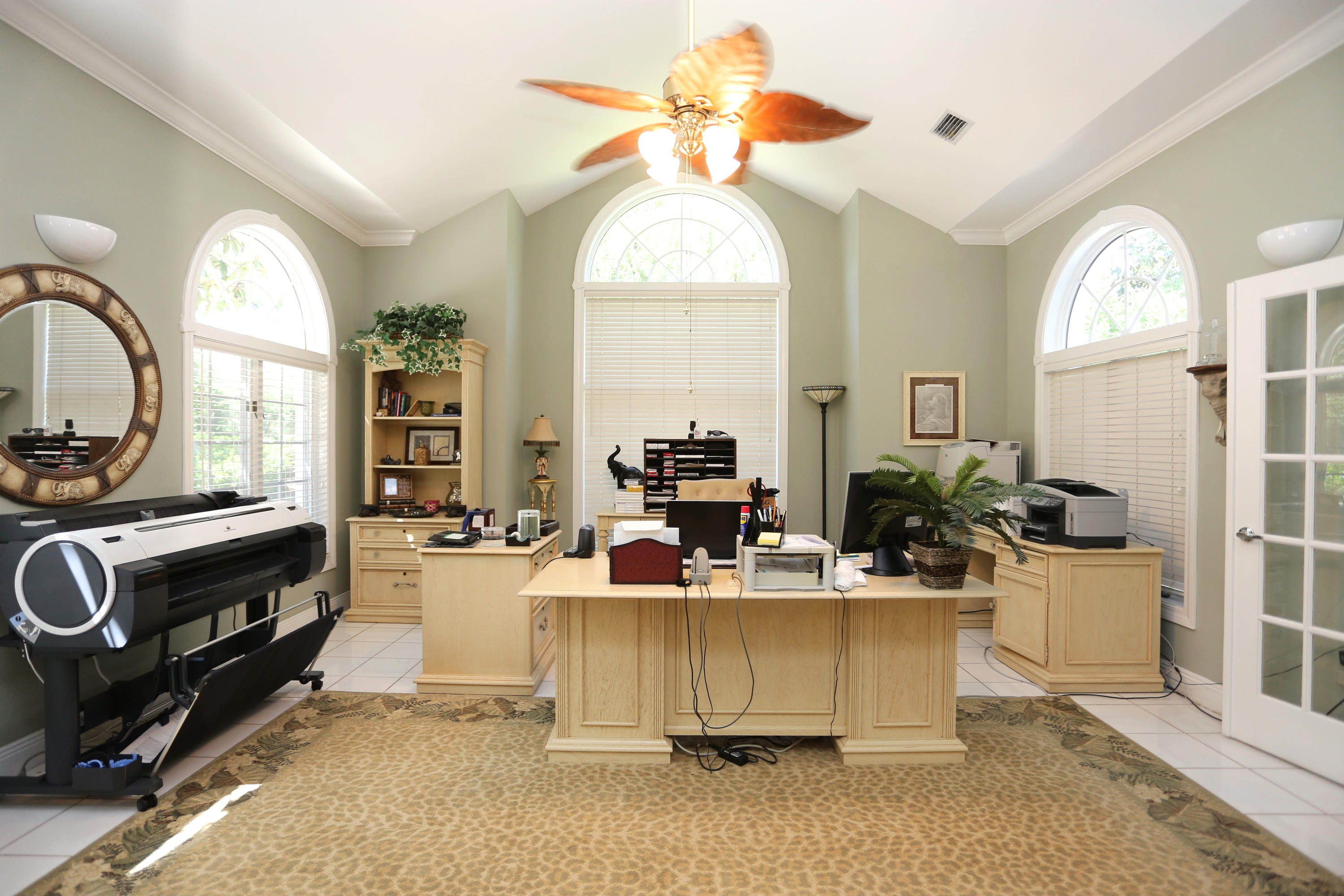 BAYTOWNE AVE EAST - Residential