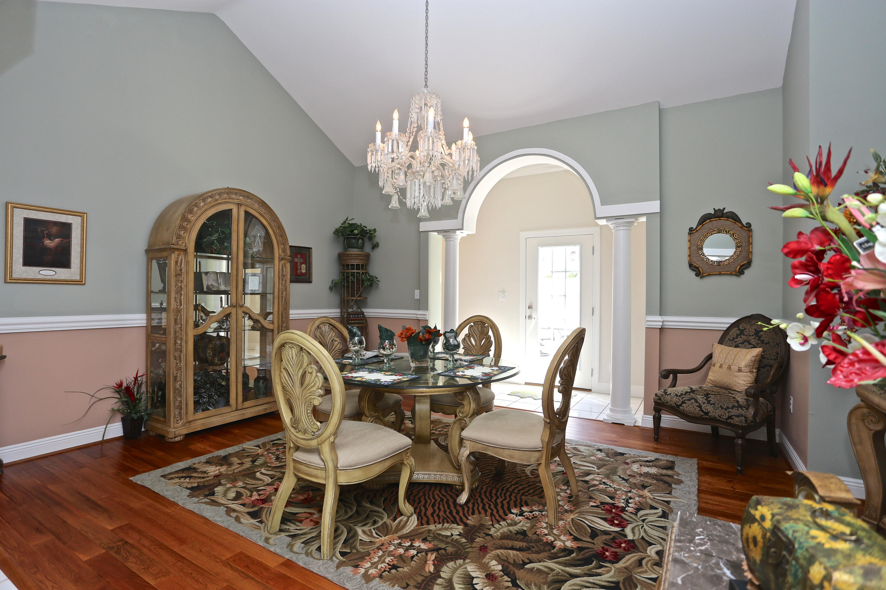 BAYTOWNE AVE EAST - Residential