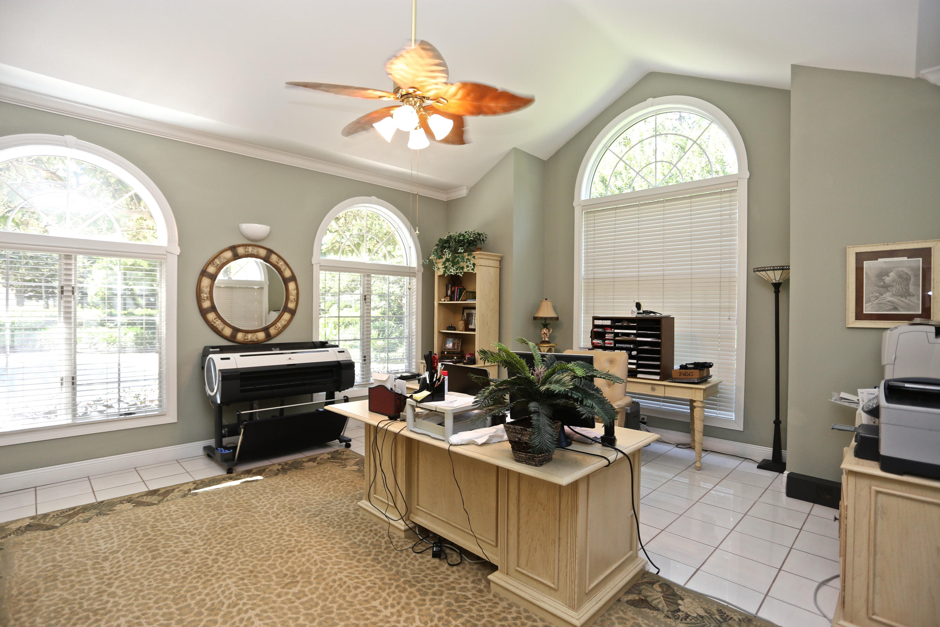 BAYTOWNE AVE EAST - Residential