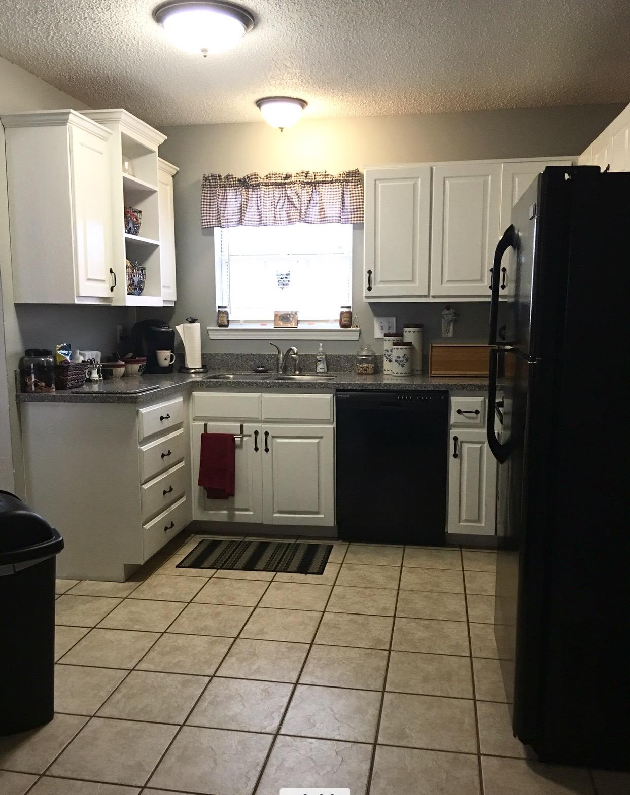 DOGWOOD ESTATES - Residential