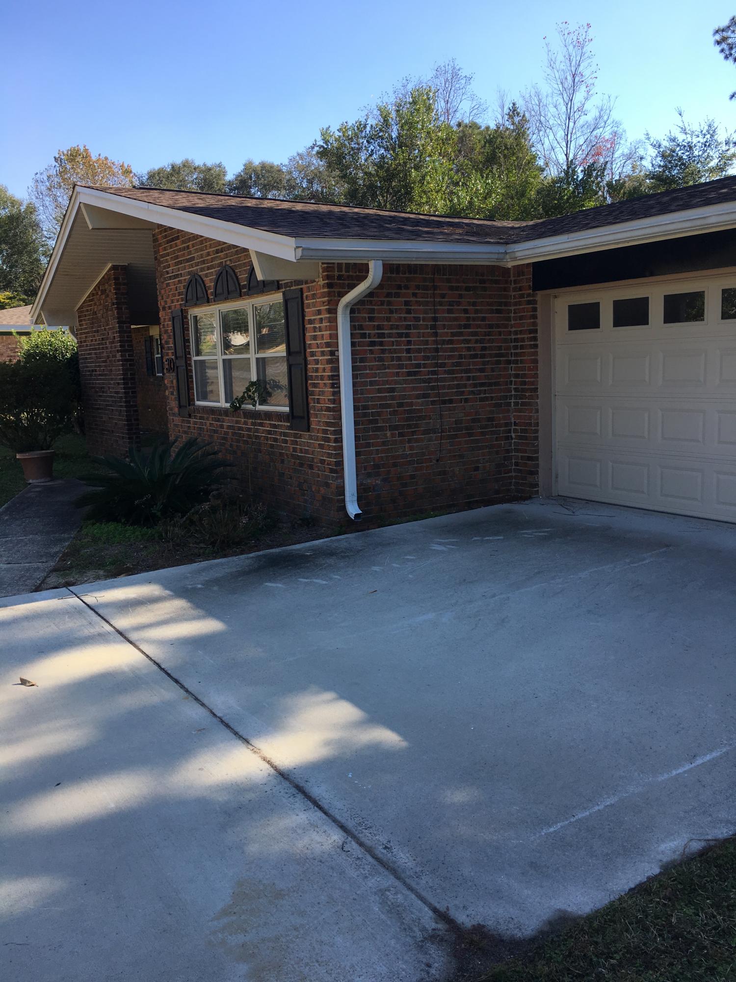 Poquito Bayou - Residential Lease