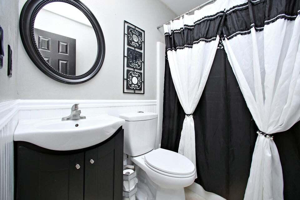 LAKE CHARLESTON - Residential