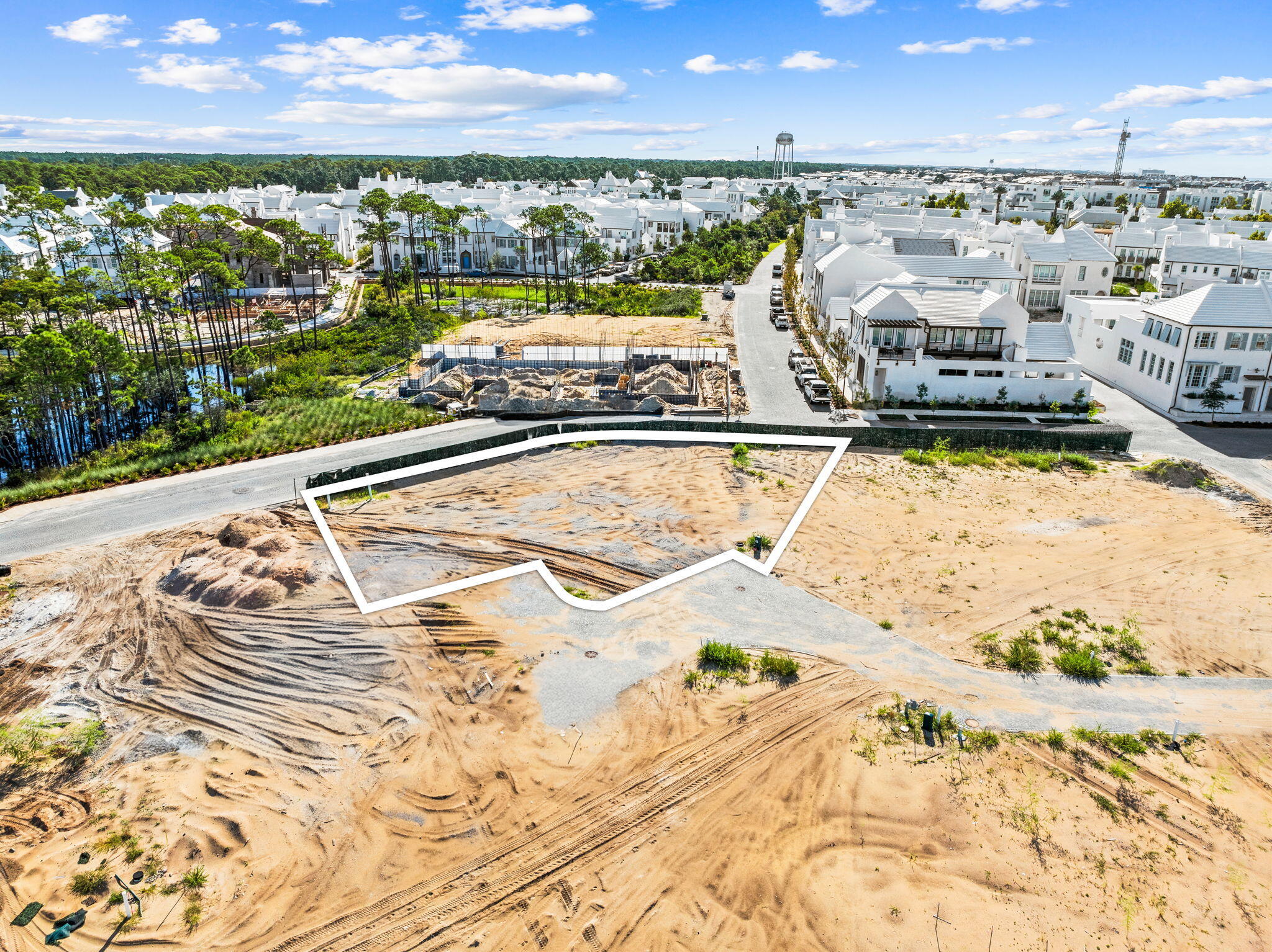 ALYS Beach a coastal retreat where sun, nature and sky set the tone for a warm and relaxed breath of fresh air. Welcome to homesite EE10, here Gary Justiss has created an ideal custom home with a balance of large windows, numerous outdoor terraces and an open floorplan layered perfectly into a home for living. This one-of-a-kind ALYS hideaway encompasses 5 bedrooms, one on the main, an elevator servicing all 3 levels, a flex room and a generous principal oasis on floor 2. With a courtyard on the main level, and open terraces on each of the corresponding levels, Gary Justiss, along with Chad Horton of Horton Landworks have created the perfect blend of beauty, functionality and craftsmanship. For convenience, the architectural and landscape plans with Form A approval are offered for an additional $50,0000.
EE10 is strategically placed with ease of access to the Silva, Town Center, Caliza, the Beach Club, Nature Trail, and Turtle Bale Park, and the GGulf of Mexico, further
exemplifying the location of this home and its lifestyle offerings.
With over 150 acres, along Scenic Highway 30A, ALYS Beach affords residents with amenities including deeded beach access, the Caliza pool, Zuma Wellness Center, a twenty-two acre preserve, the Silva, the owner's only beach club, and the vibrant town center with dining and shopping venues.