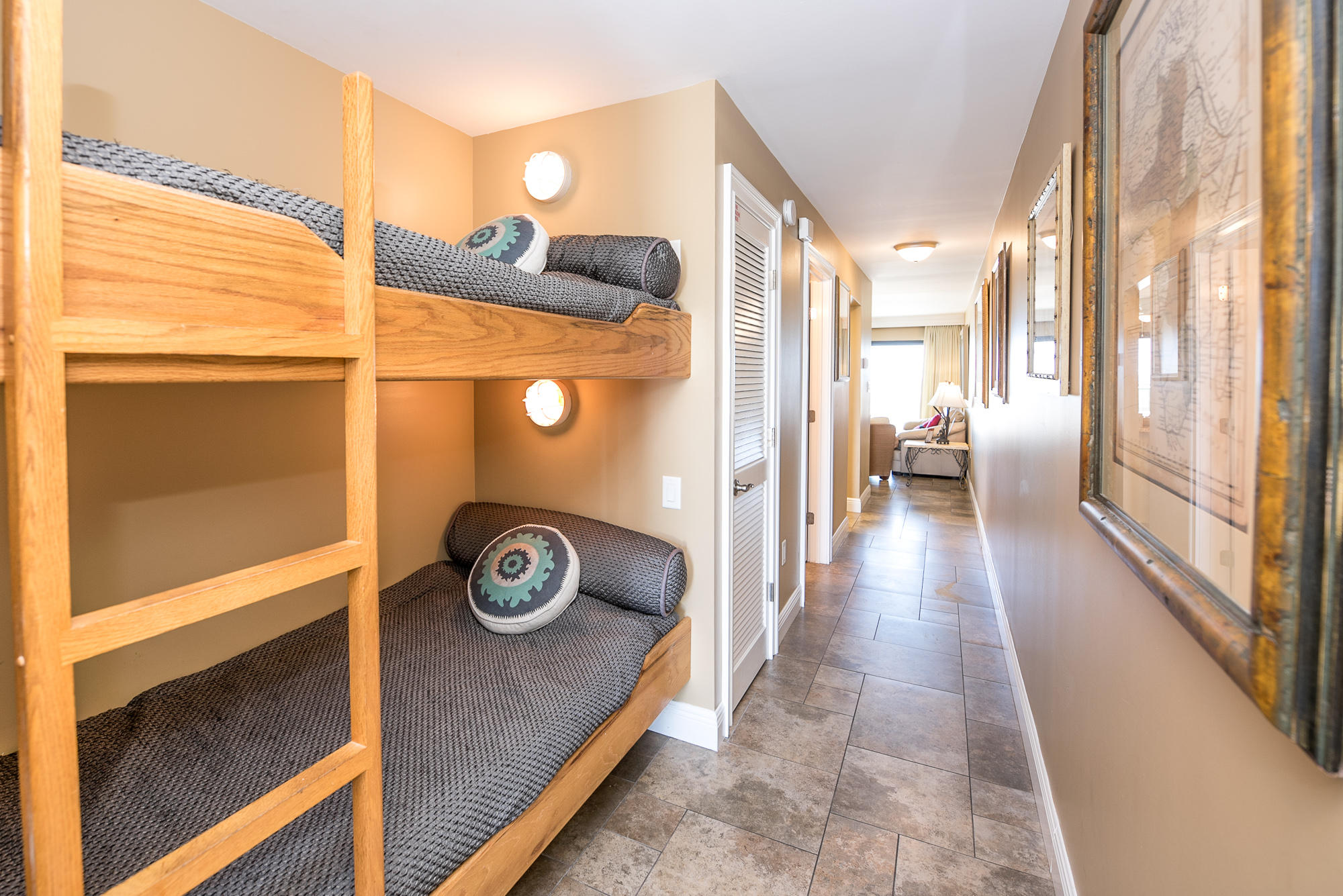 DESTIN BEACH CLUB - Residential