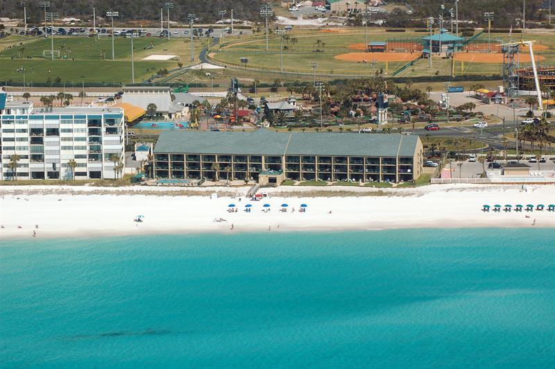 DESTIN BEACH CLUB - Residential