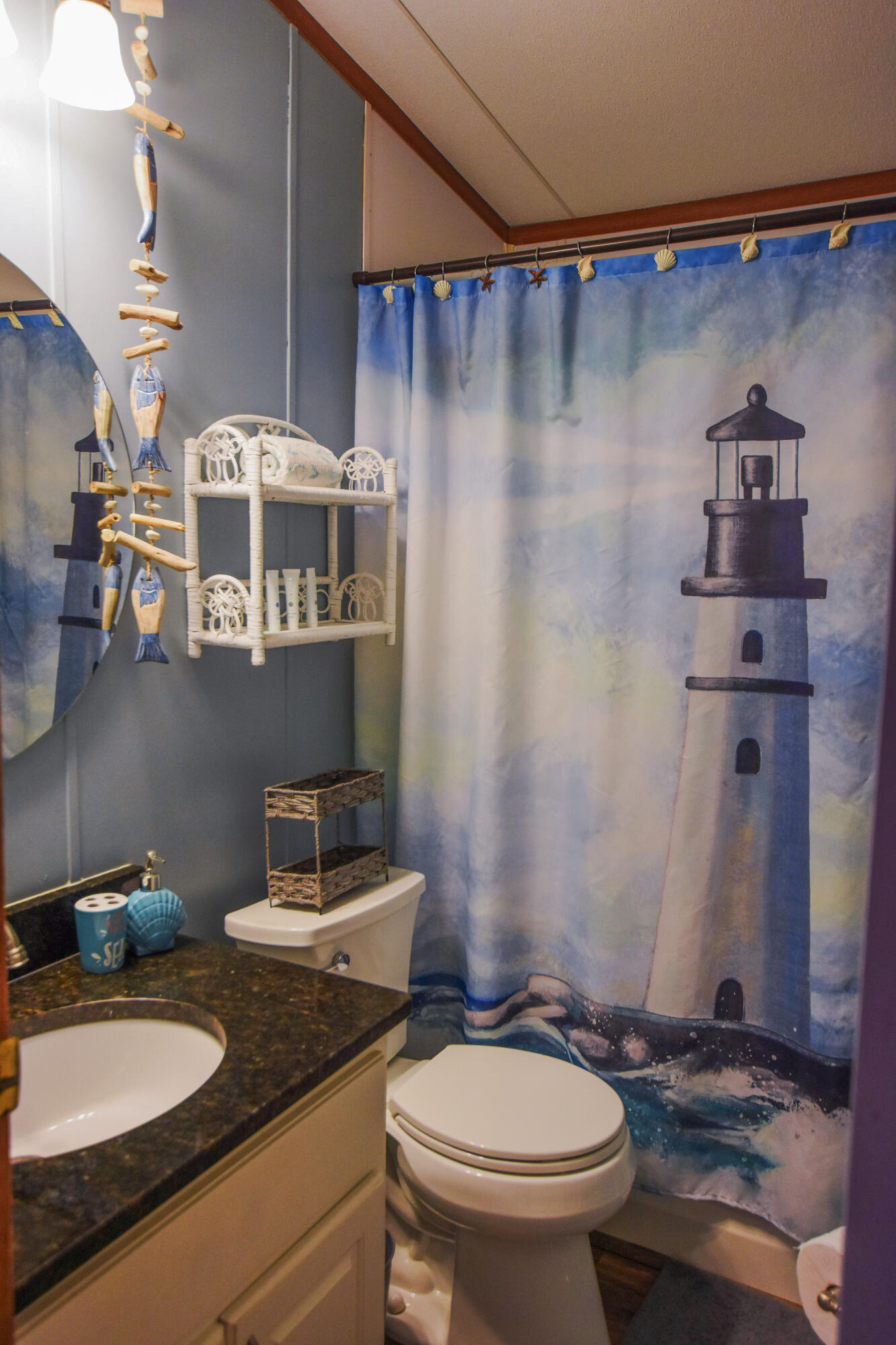 LAGUNA BEACH - Residential