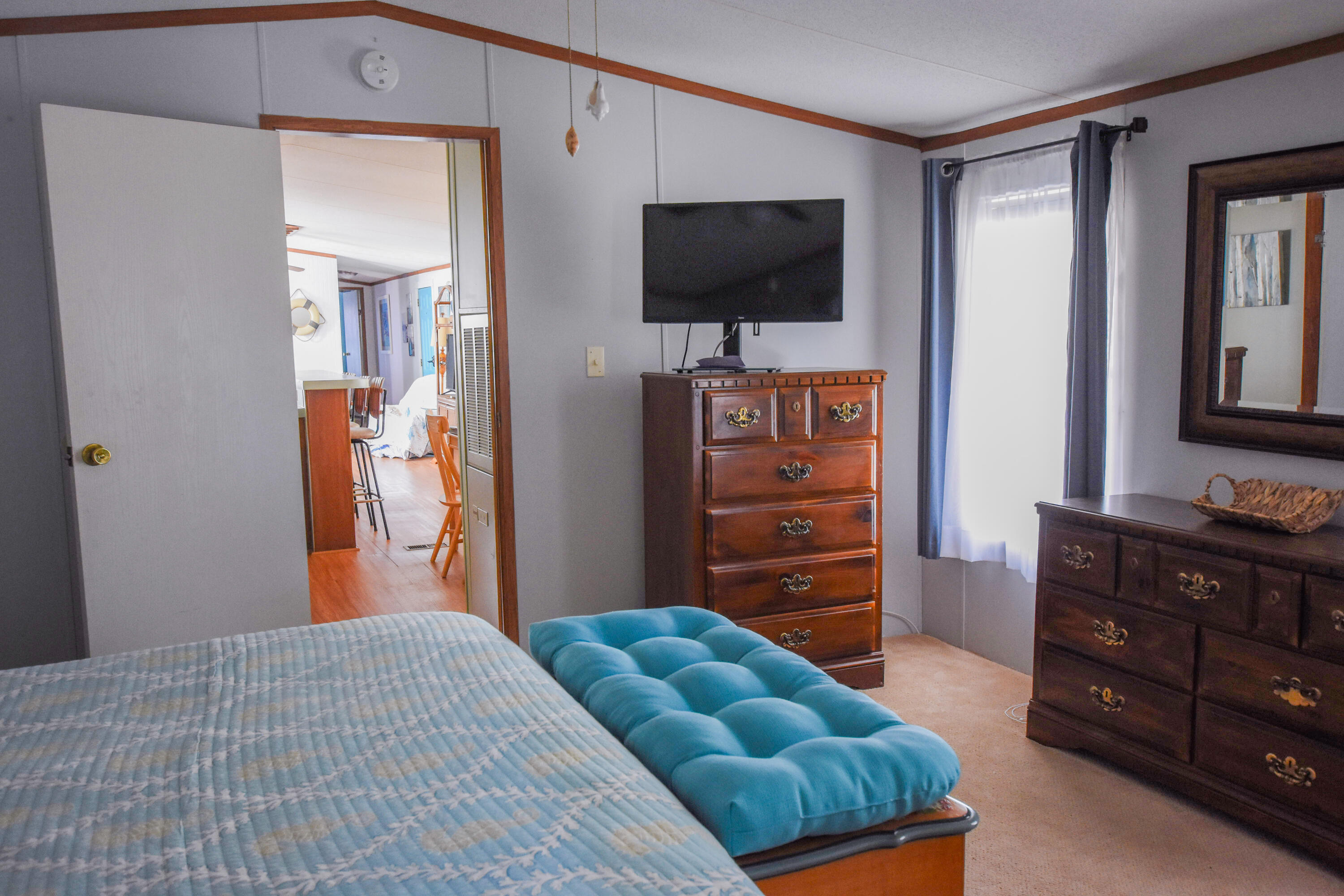 LAGUNA BEACH - Residential