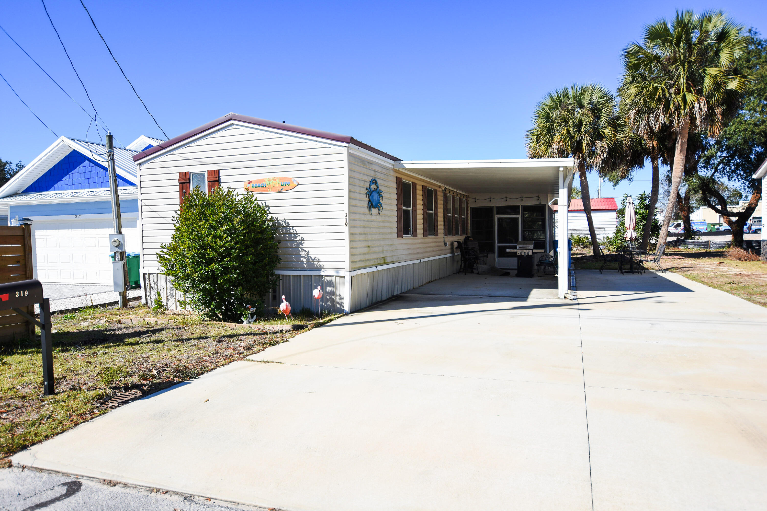 LAGUNA BEACH - Residential