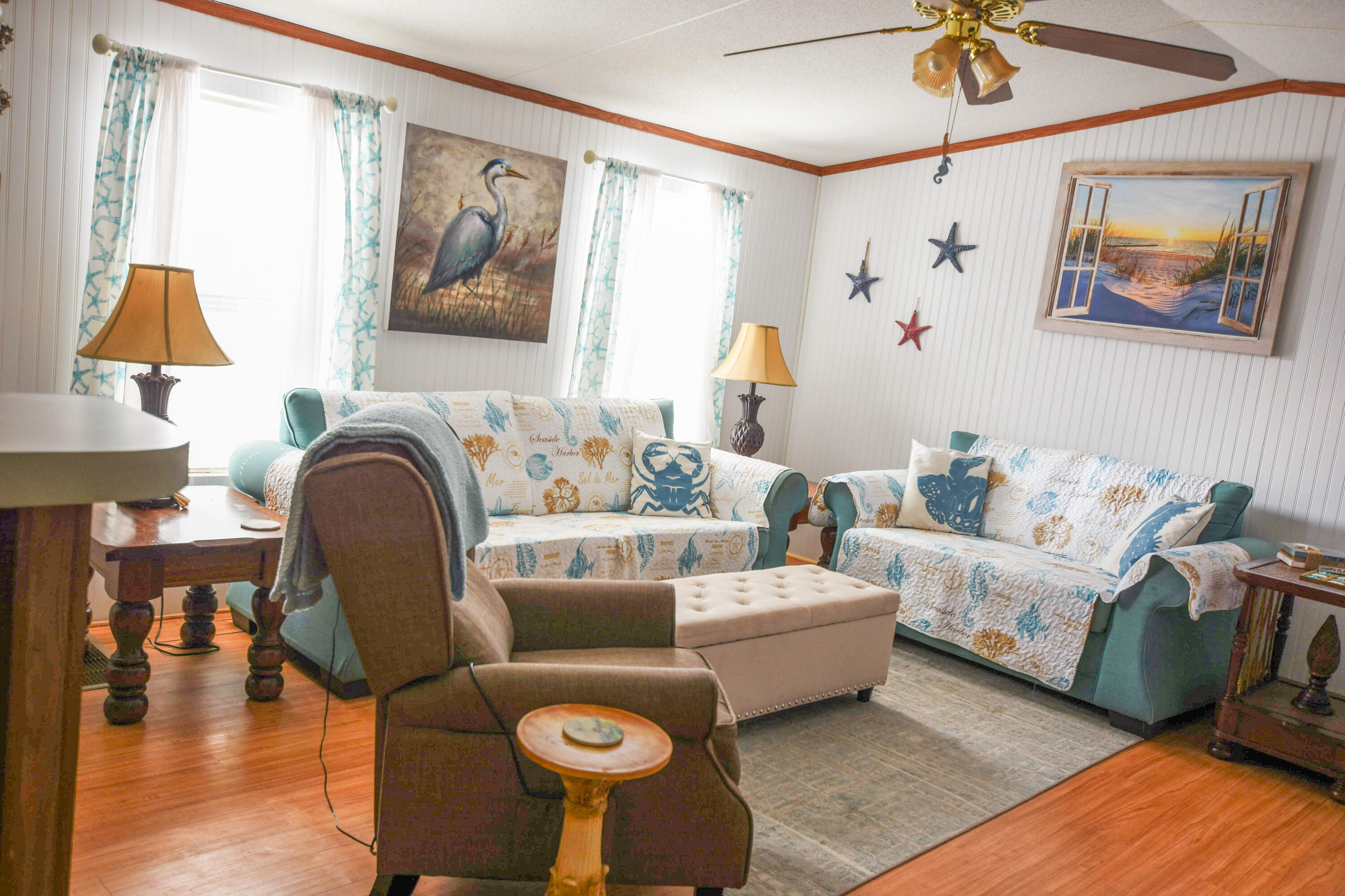 LAGUNA BEACH - Residential