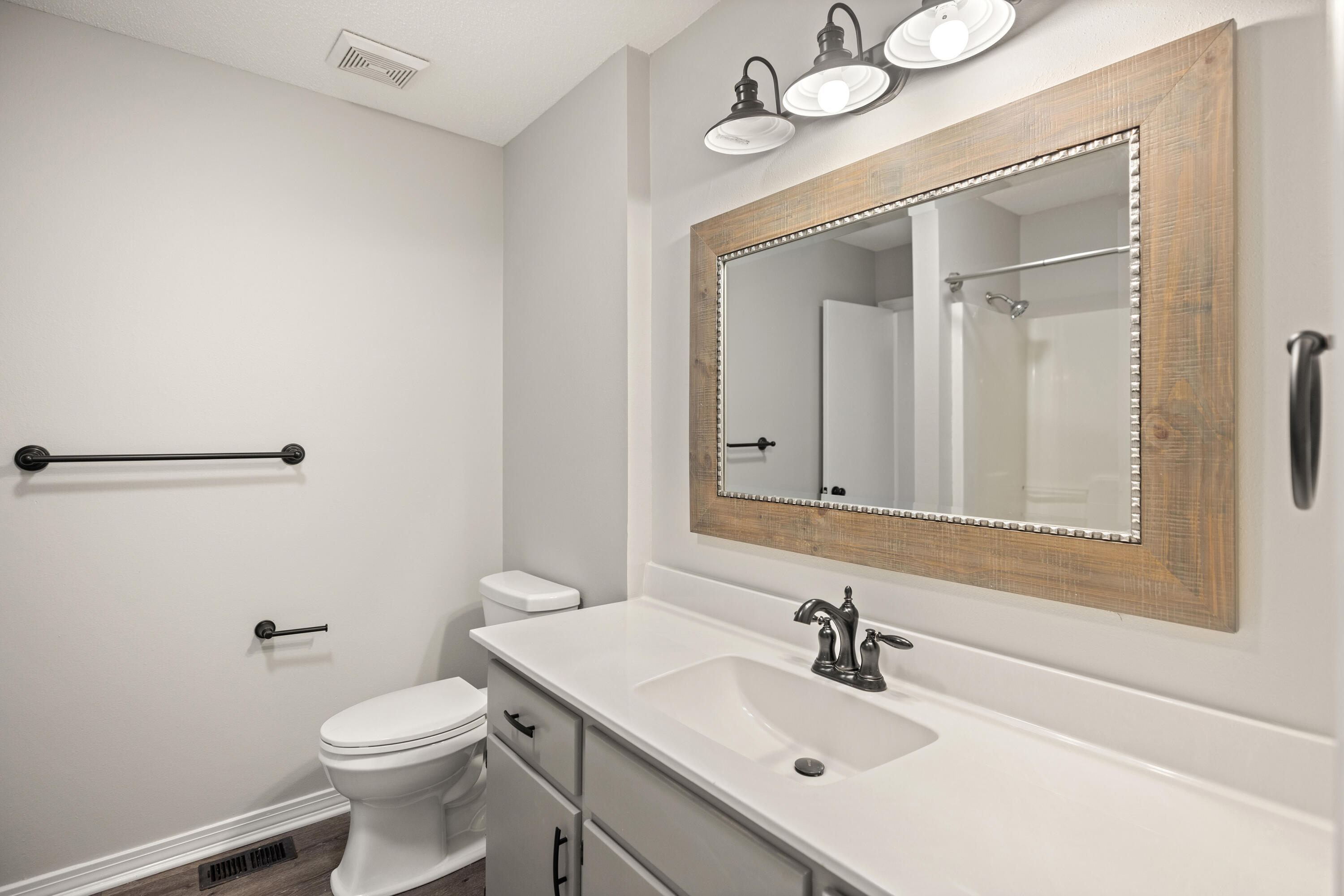 LANTERN RIDGE S/D PH 1 - Residential