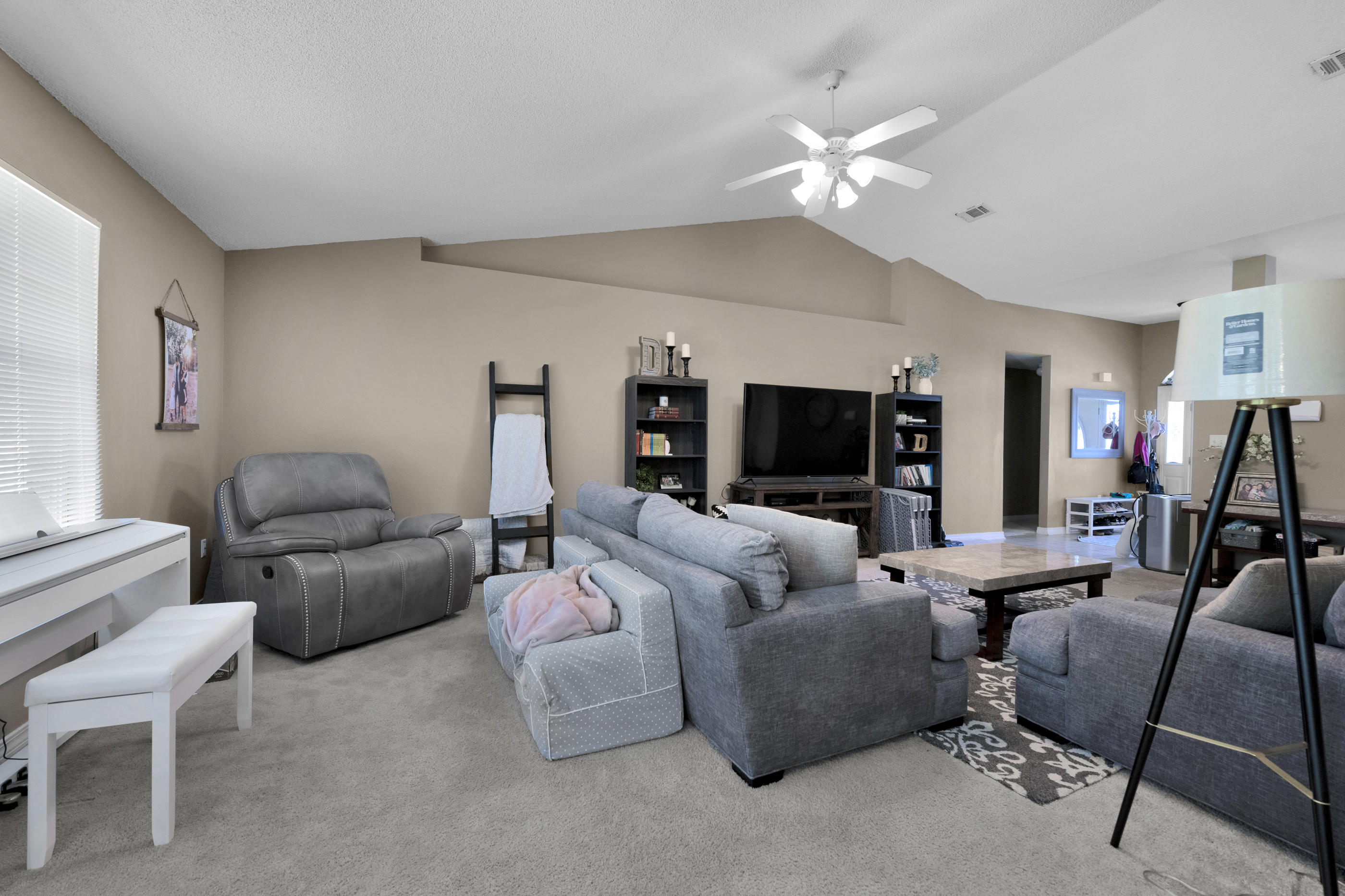 CREETWOOD PLACE - Residential