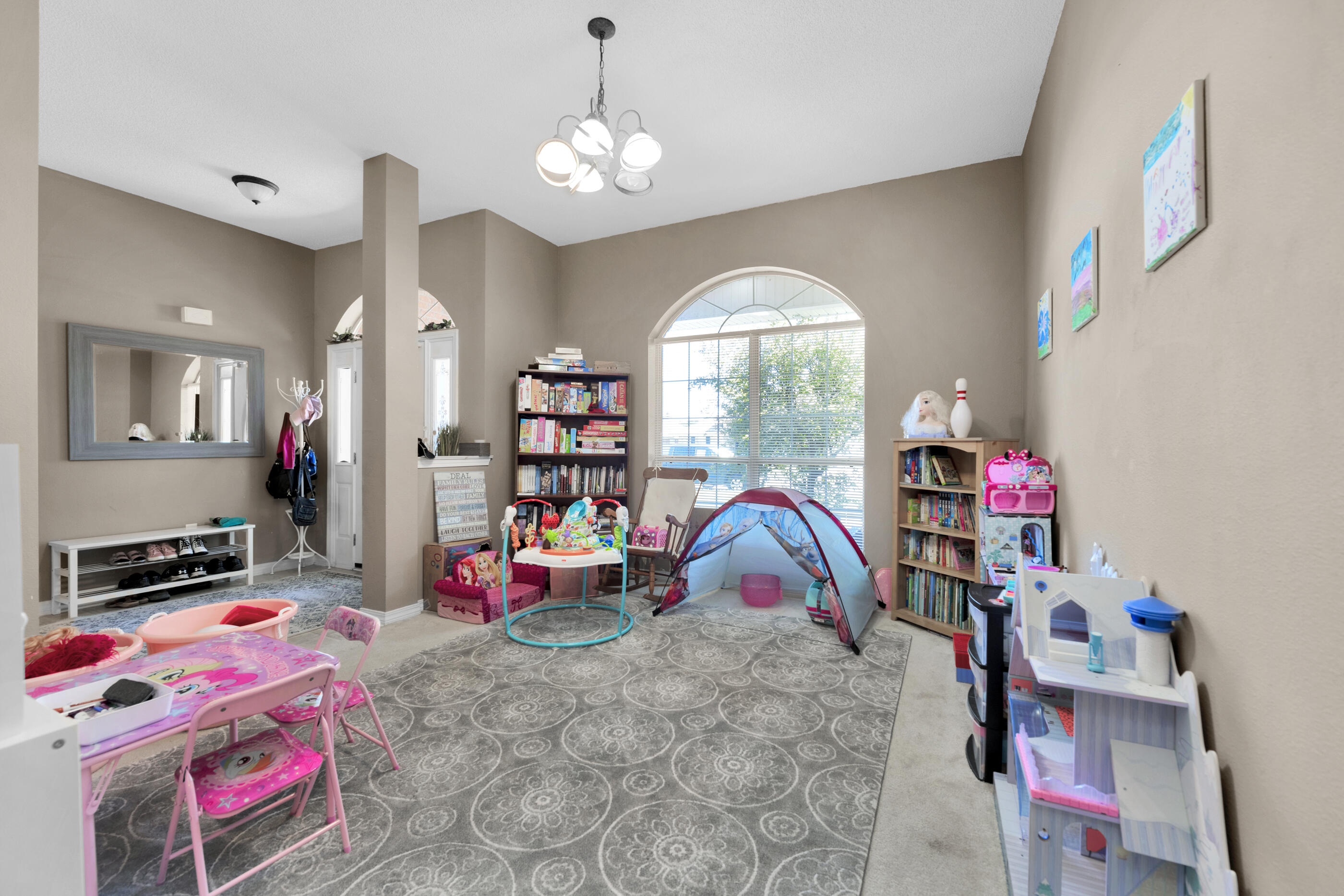 CREETWOOD PLACE - Residential