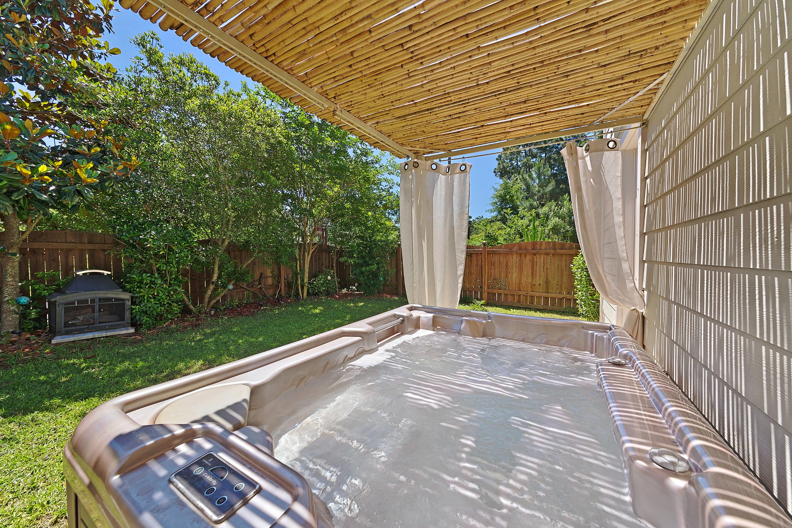 Pine Trace - Residential