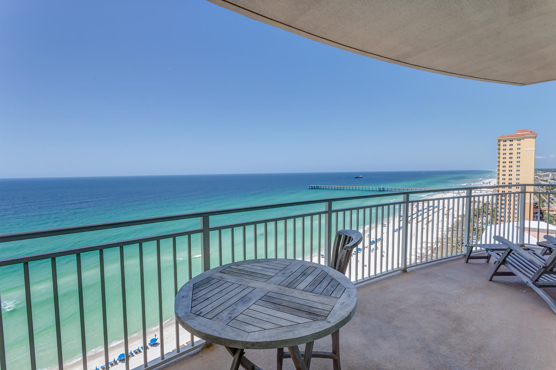 AQUA Beachside Resort - Residential