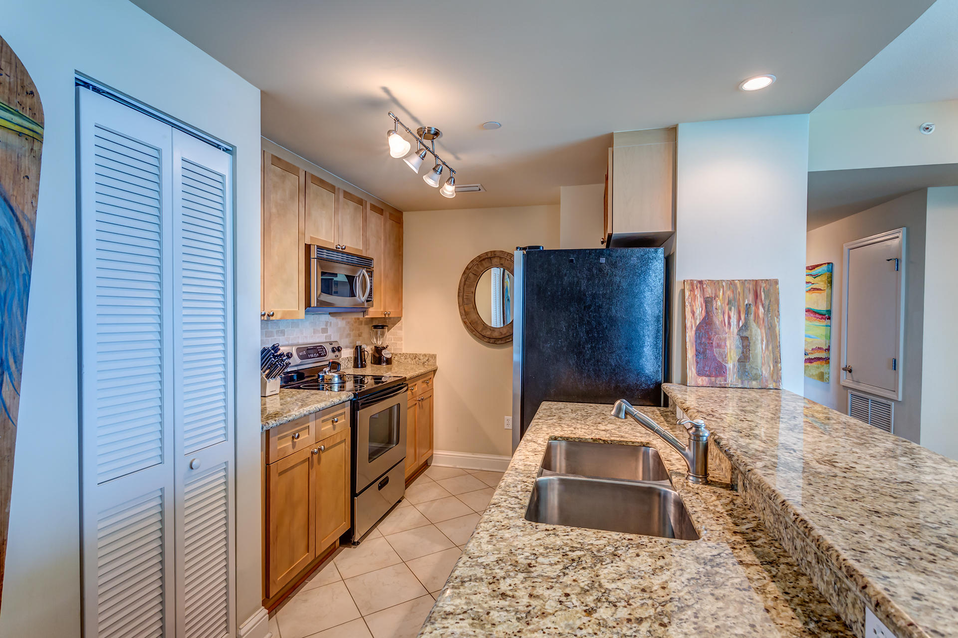 AQUA Beachside Resort - Residential