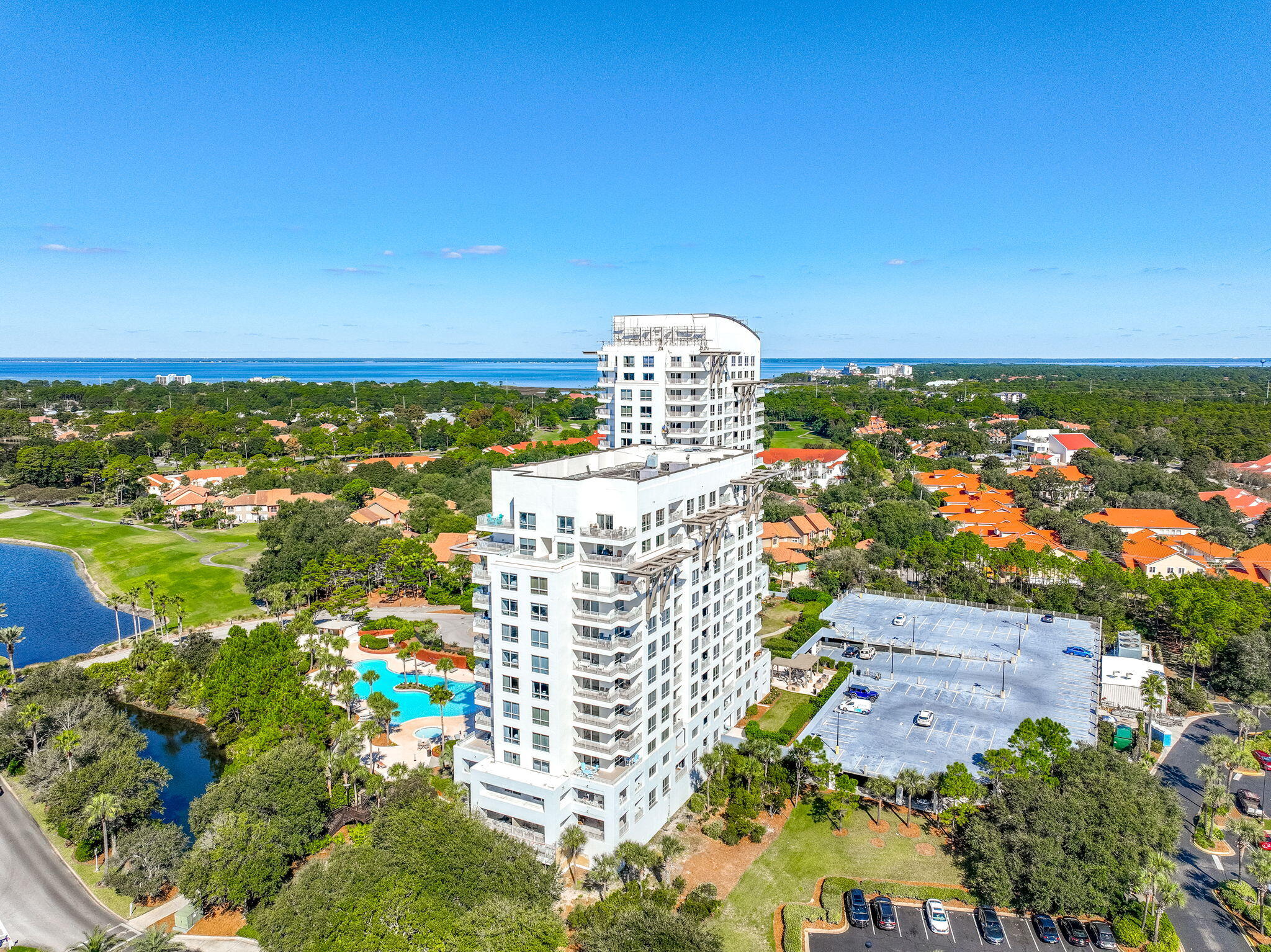 LUAU I - Residential