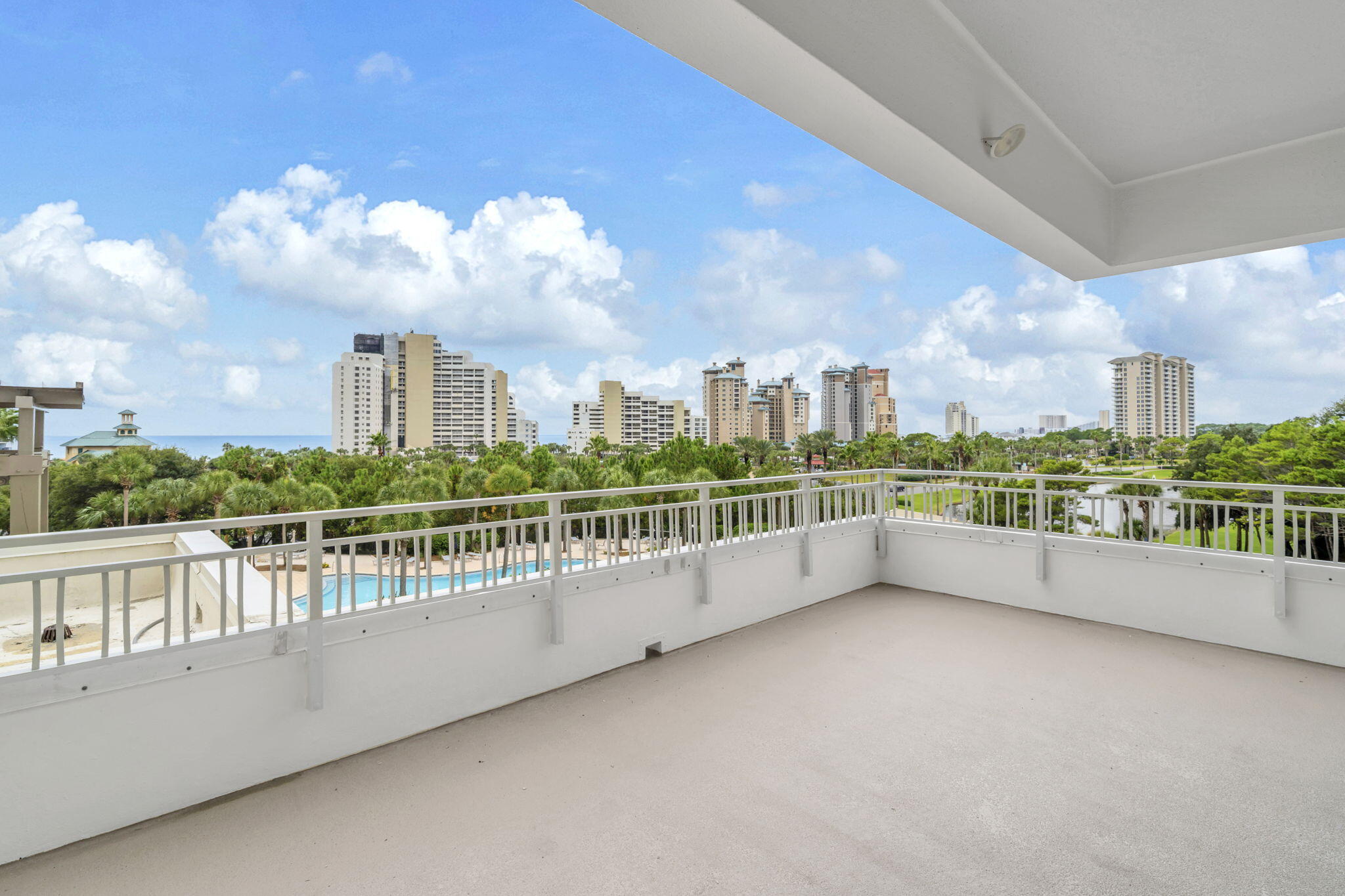 LUAU I - Residential