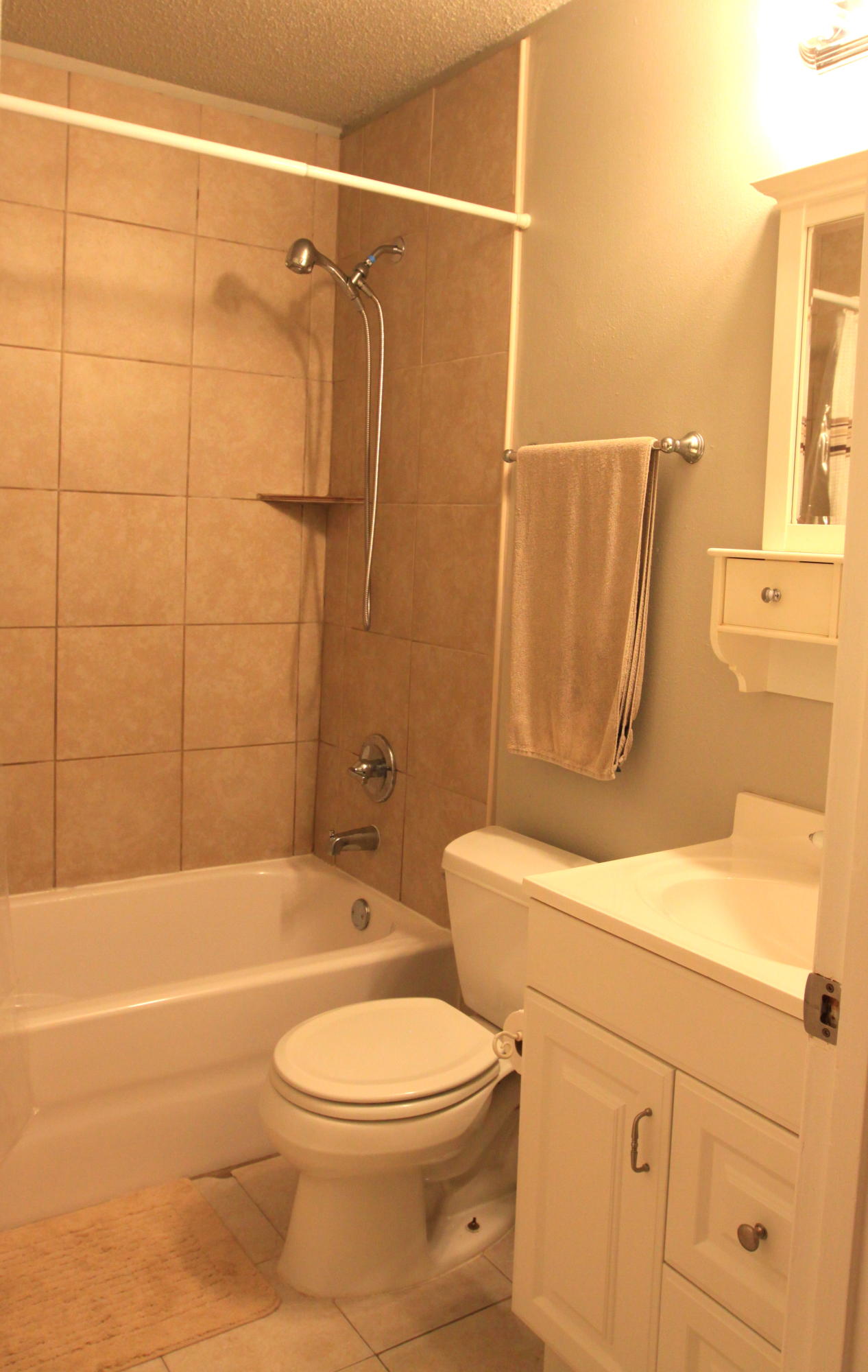 MARY ESTHER HEIGHTS - Residential