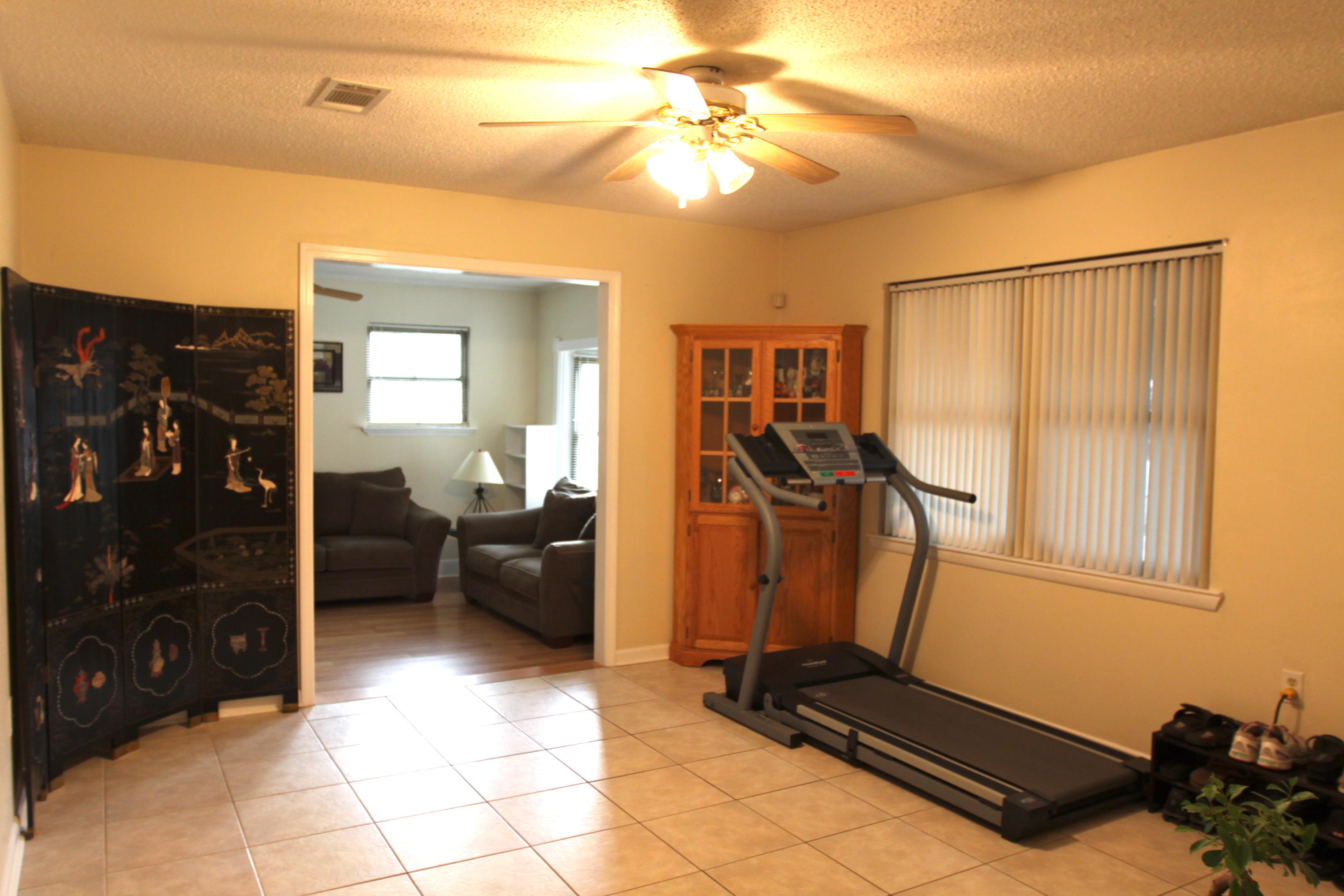 MARY ESTHER HEIGHTS - Residential