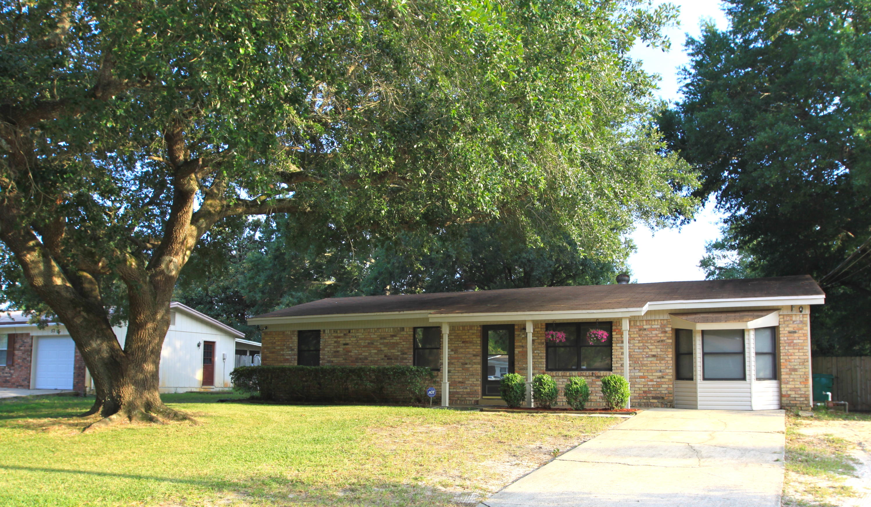 MARY ESTHER HEIGHTS - Residential