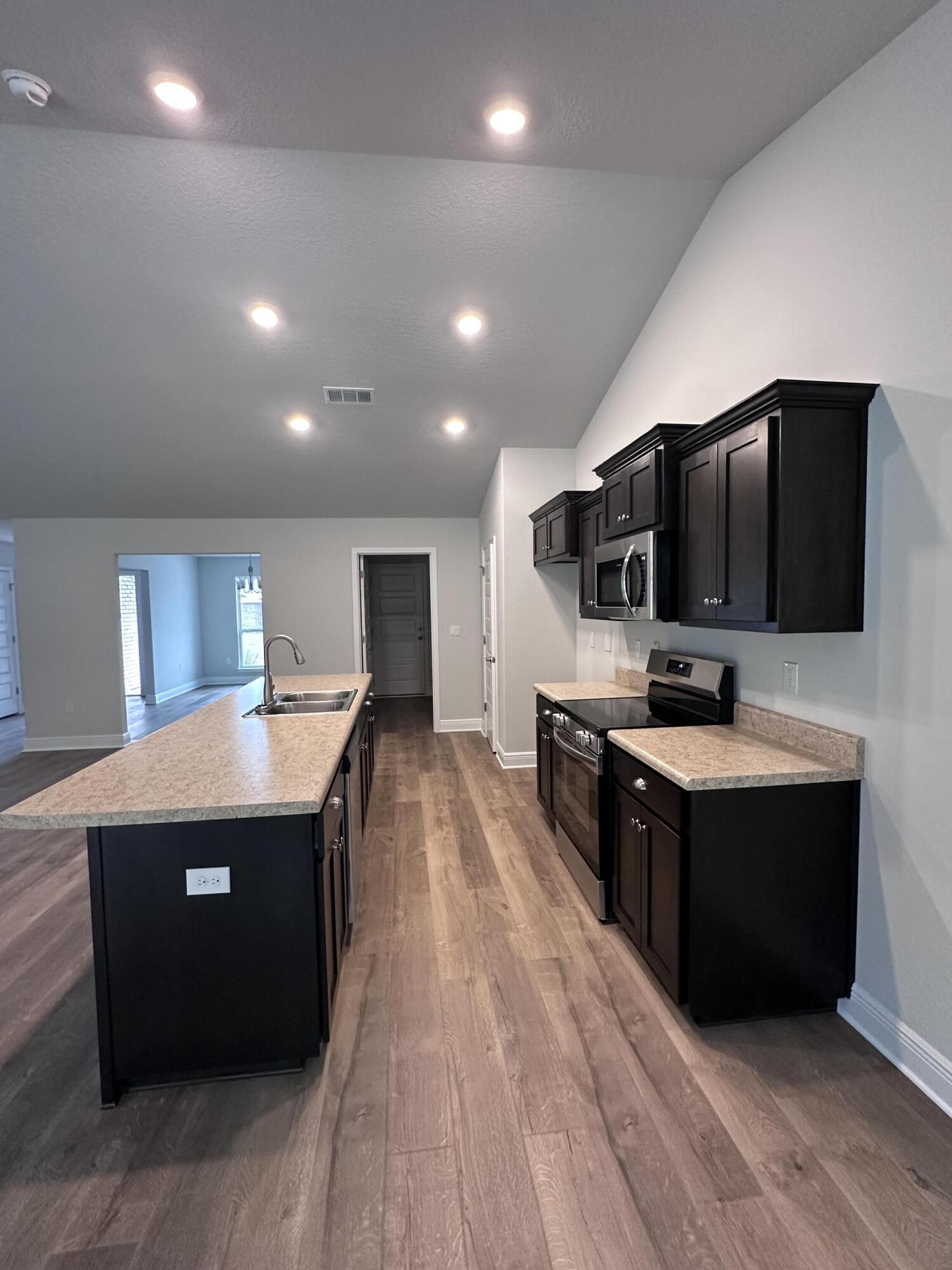 Ashton View - Residential