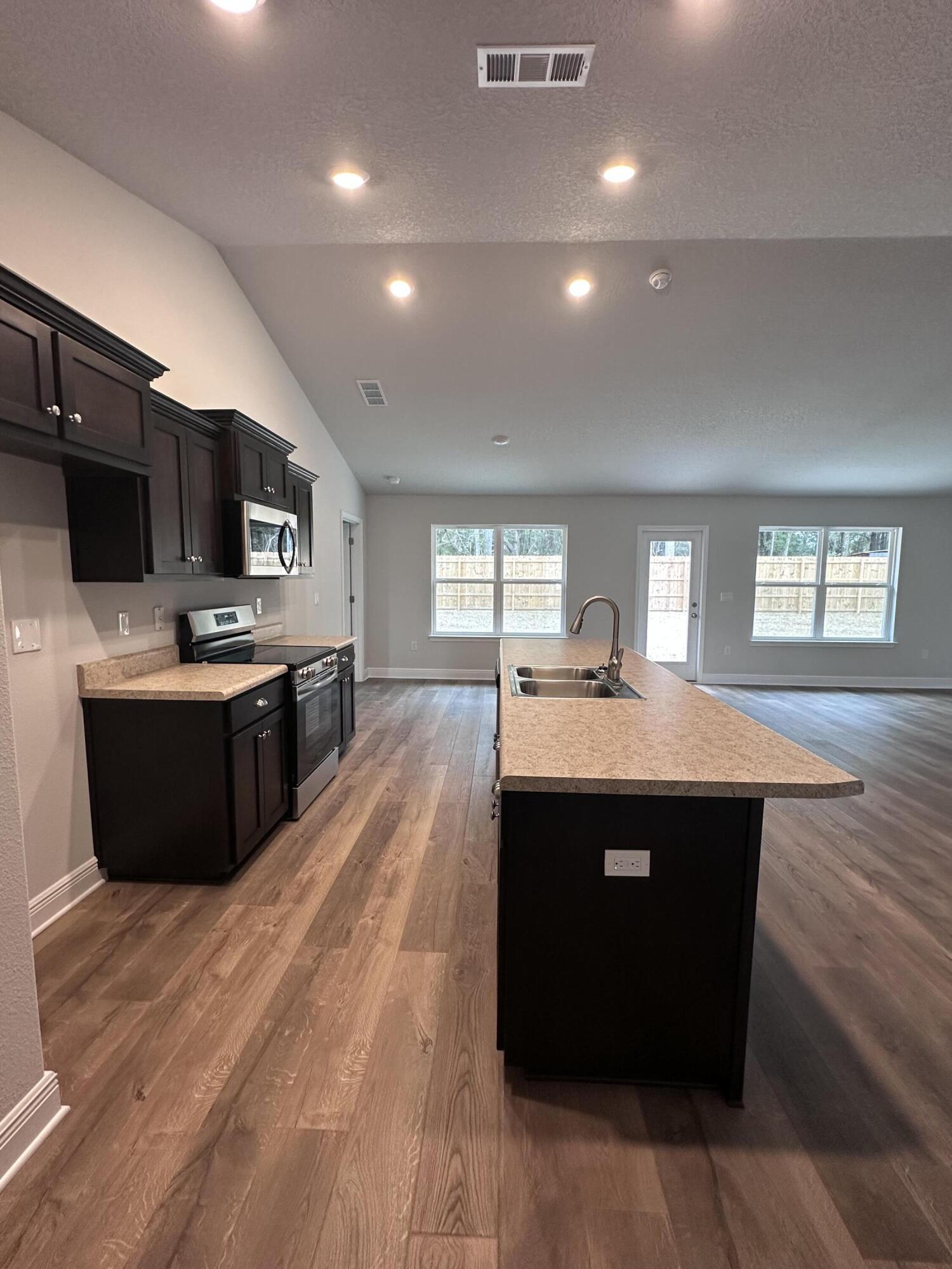 Ashton View - Residential