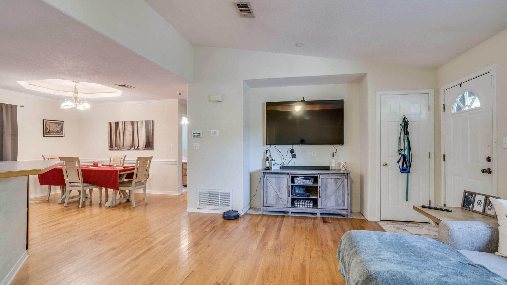 VALPARAISO PLAT 06 - Residential Lease