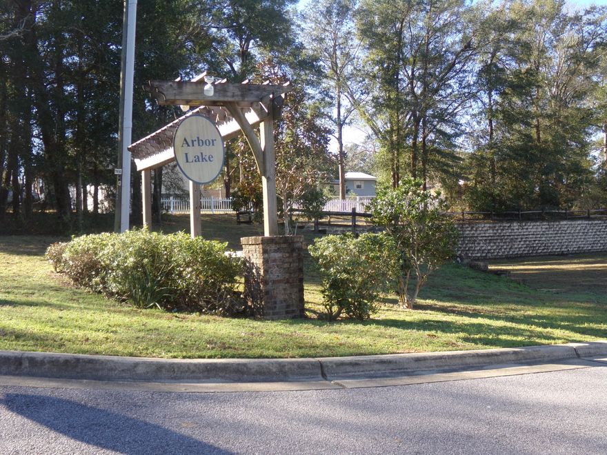 In much desired Arbor Lake Townhome community~ Located in the heart of town~This unit has large kitchen with solid oak cabinets and granite counter tops~ Dining area opens onto deck over looking the walking paths and lake~ 1/2 bath downstairs 2 full baths upstairs~ Large master suite with garden tub & separate shower~ Laundry room is upstairs and washer & dryer convey~ 3 Bedrooms upstairs~