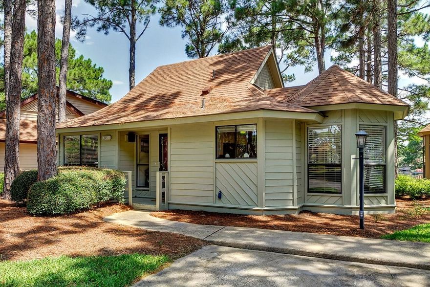 Charming newly renovated single story lake front cottage with an open floor plan. The kitchen and bathrooms have been updated with granite counter tops paired with beautiful white cabinets. This home also has new carpet in the bedrooms and fresh paint throughout! Low maintenance tile is carried throughout the entire living area and kitchen. Relax on the screened in porch overlooking a beautiful lake with a fountain. Great location just a short walk to the Links golf course, conference rooms, and to the brand new Sandestin Executive Health and Wellness Center, or just a short tram ride to The Village of Baytowne Wharf, marina, the beach or any of the other fun & exciting activities and places the all inclusive resort has to offer.