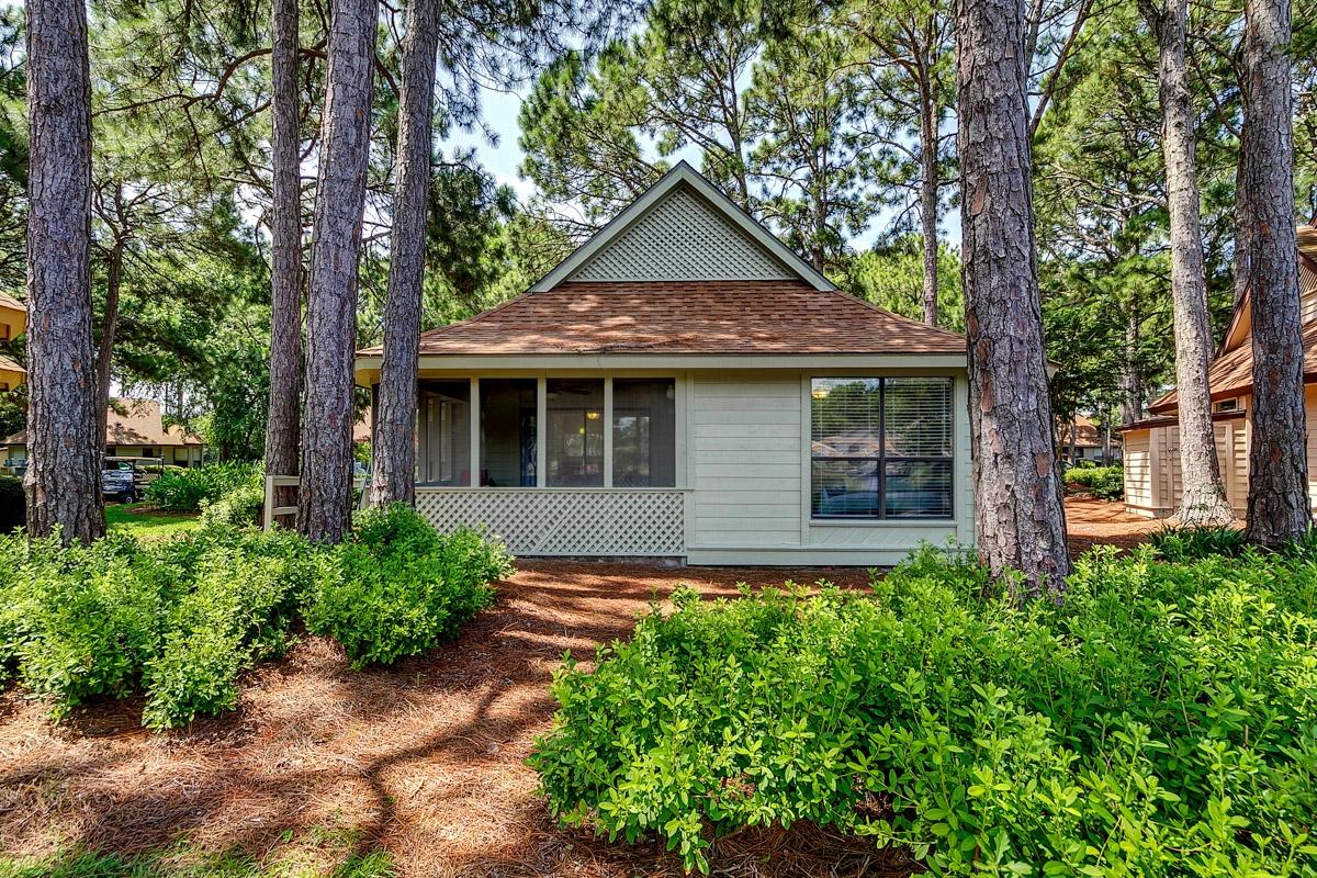 FAIRWAYS AT SANDESTIN PH 2 - Residential