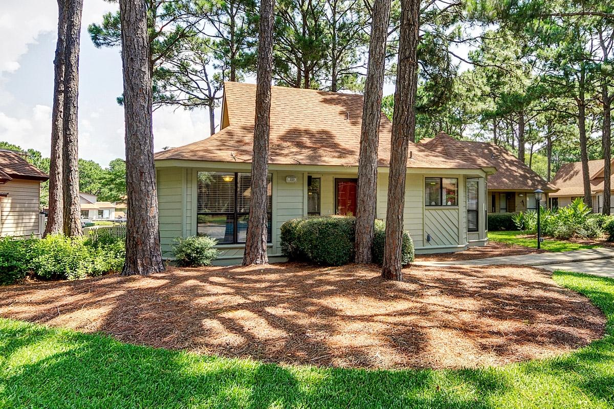 FAIRWAYS AT SANDESTIN PH 2 - Residential