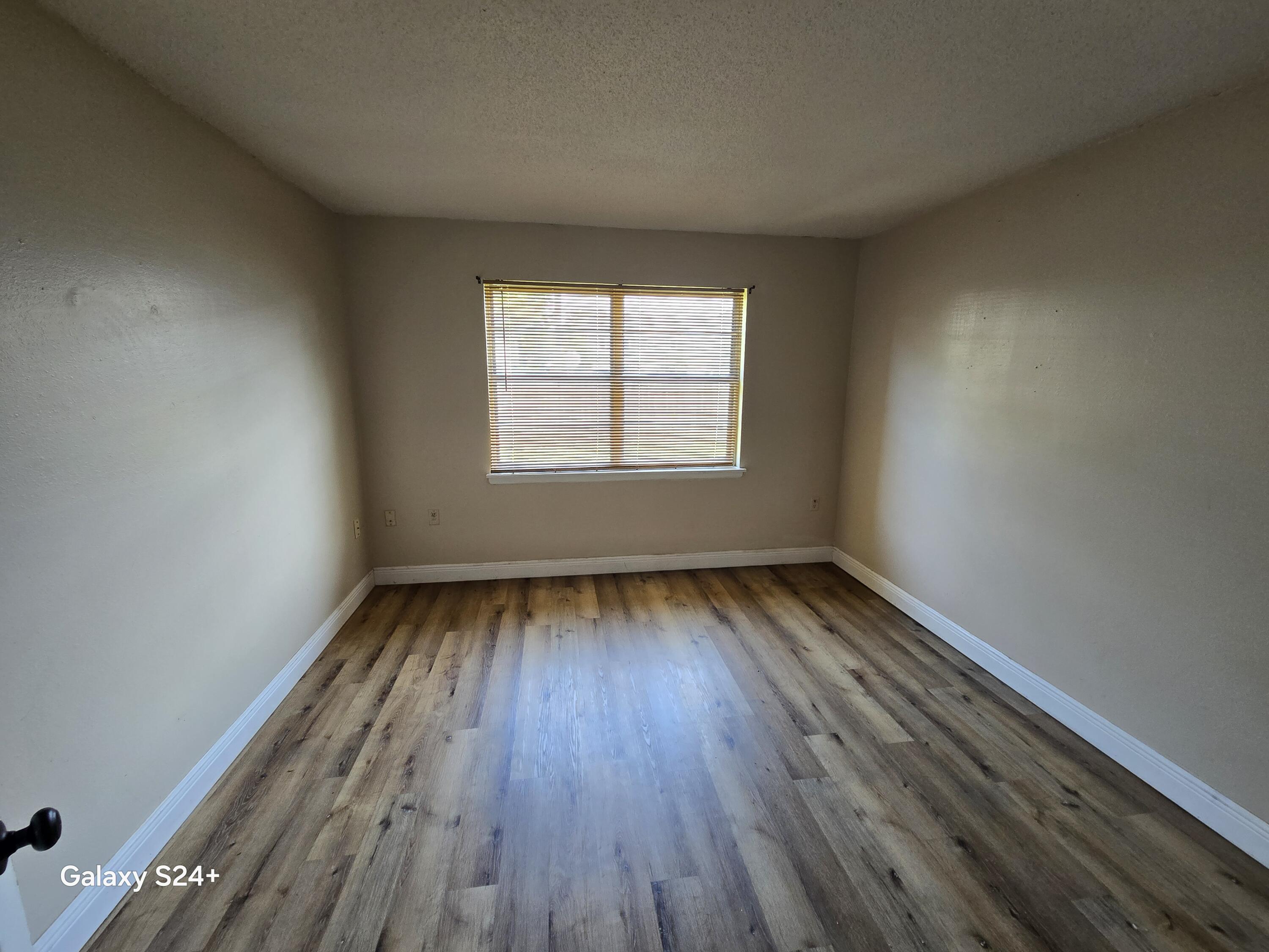 FAIR OAKS VILLAGE CONDO - Residential