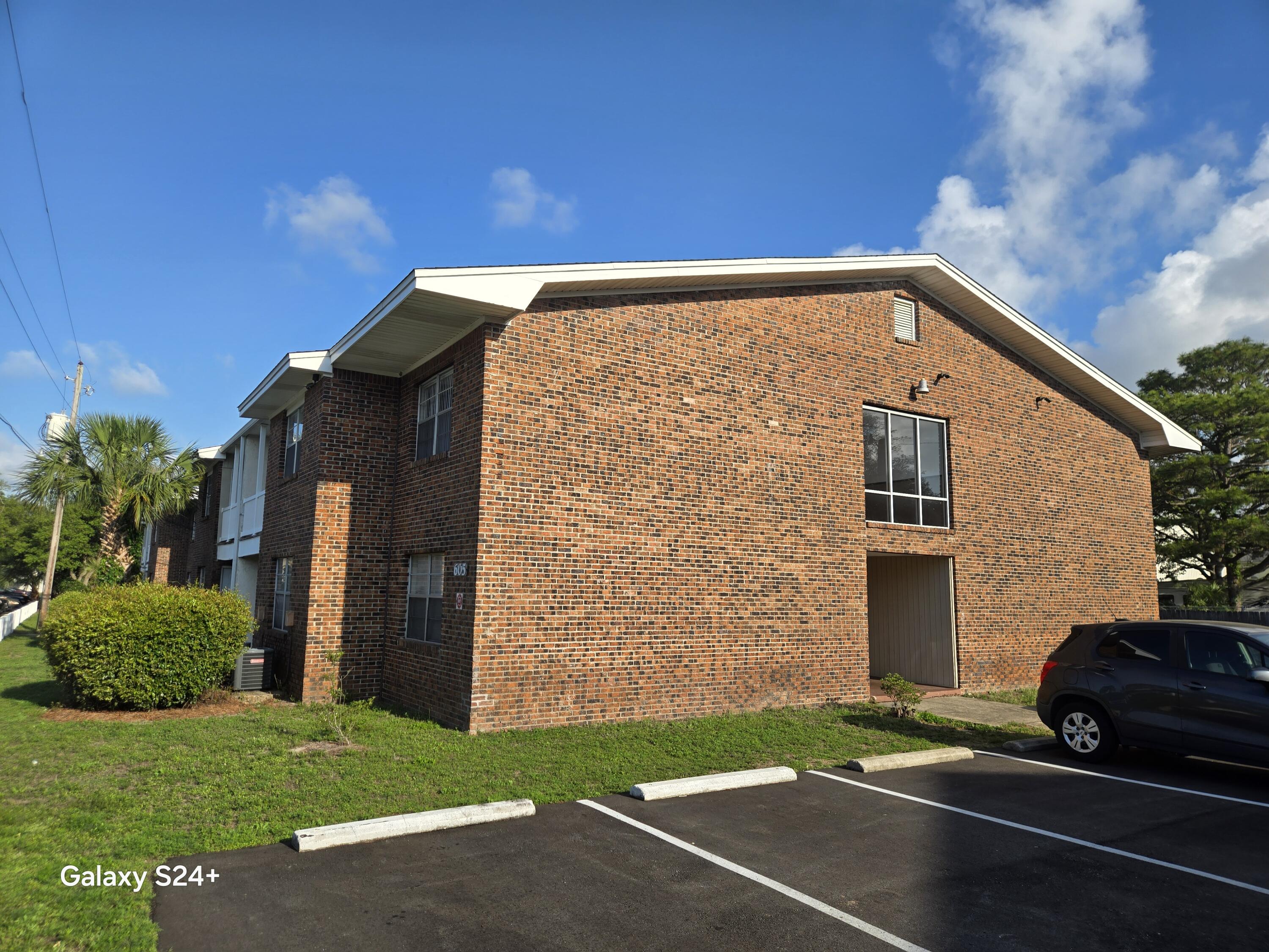 FAIR OAKS VILLAGE CONDO - Residential