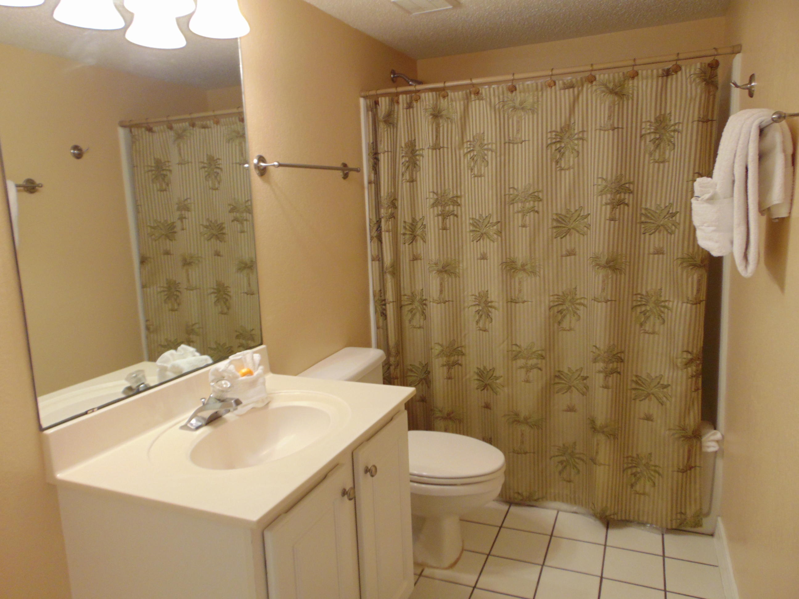 ISLANDER BEACH RESORT PH 2 - Residential