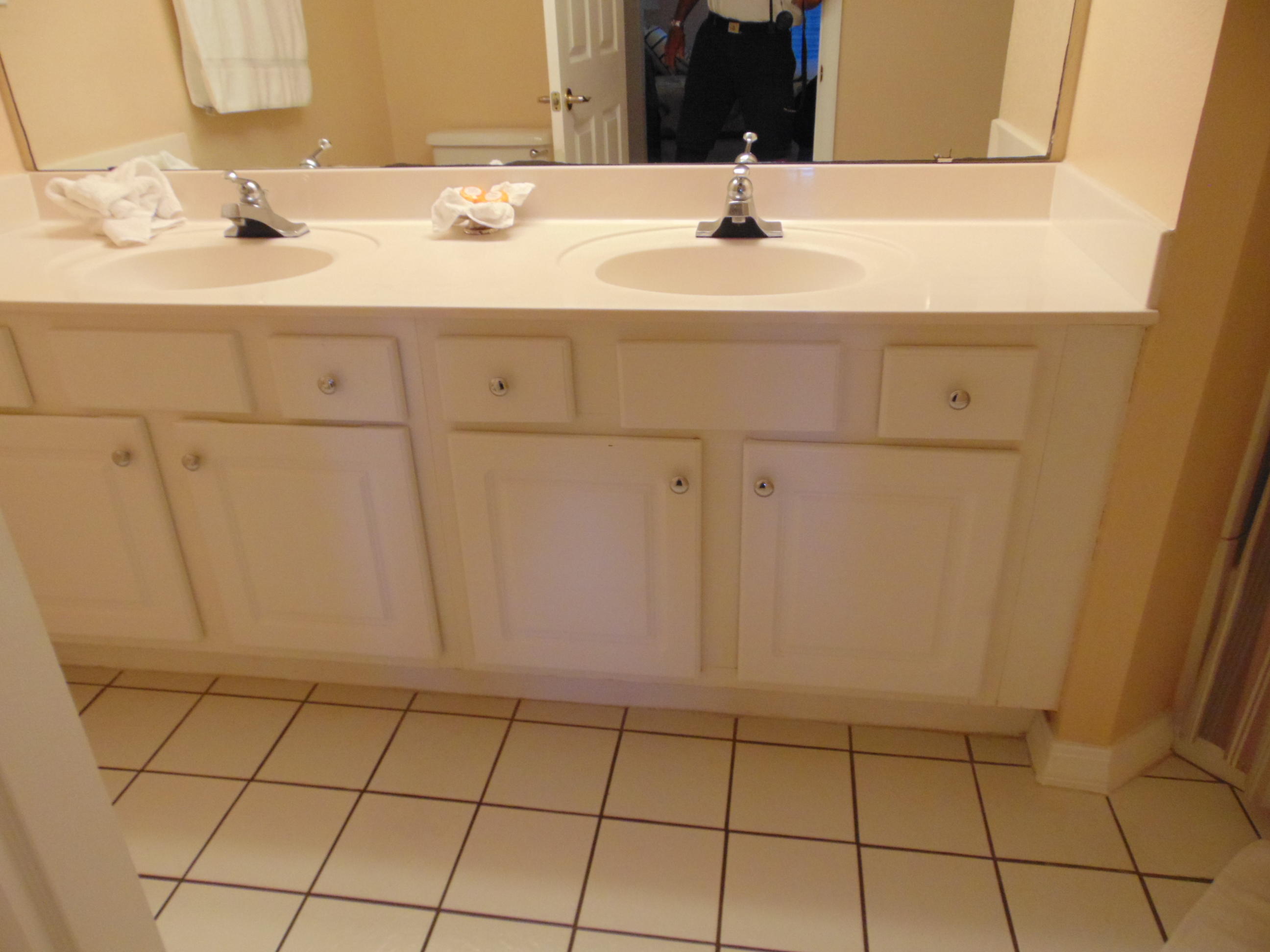 ISLANDER BEACH RESORT PH 2 - Residential