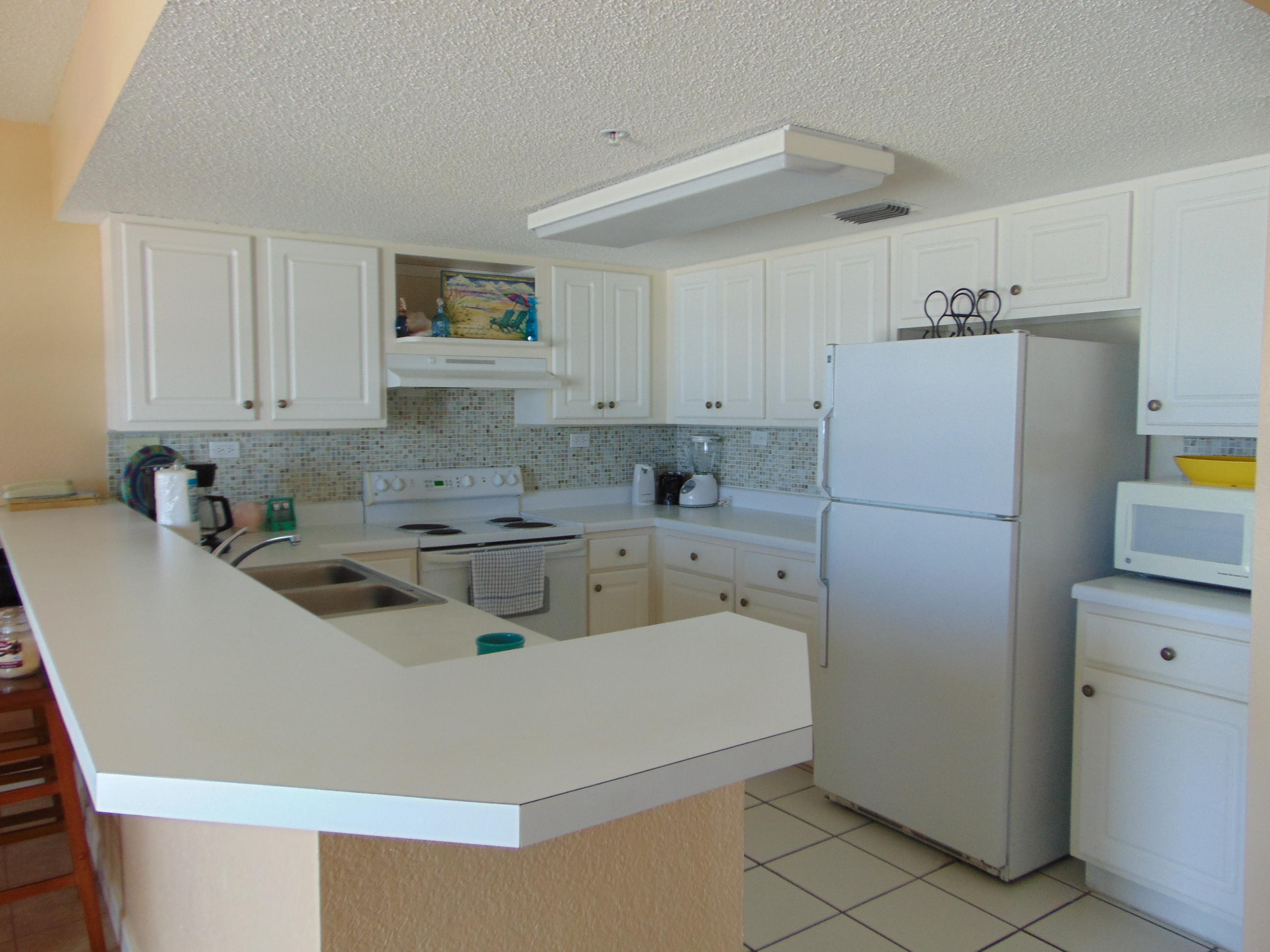 ISLANDER BEACH RESORT PH 2 - Residential