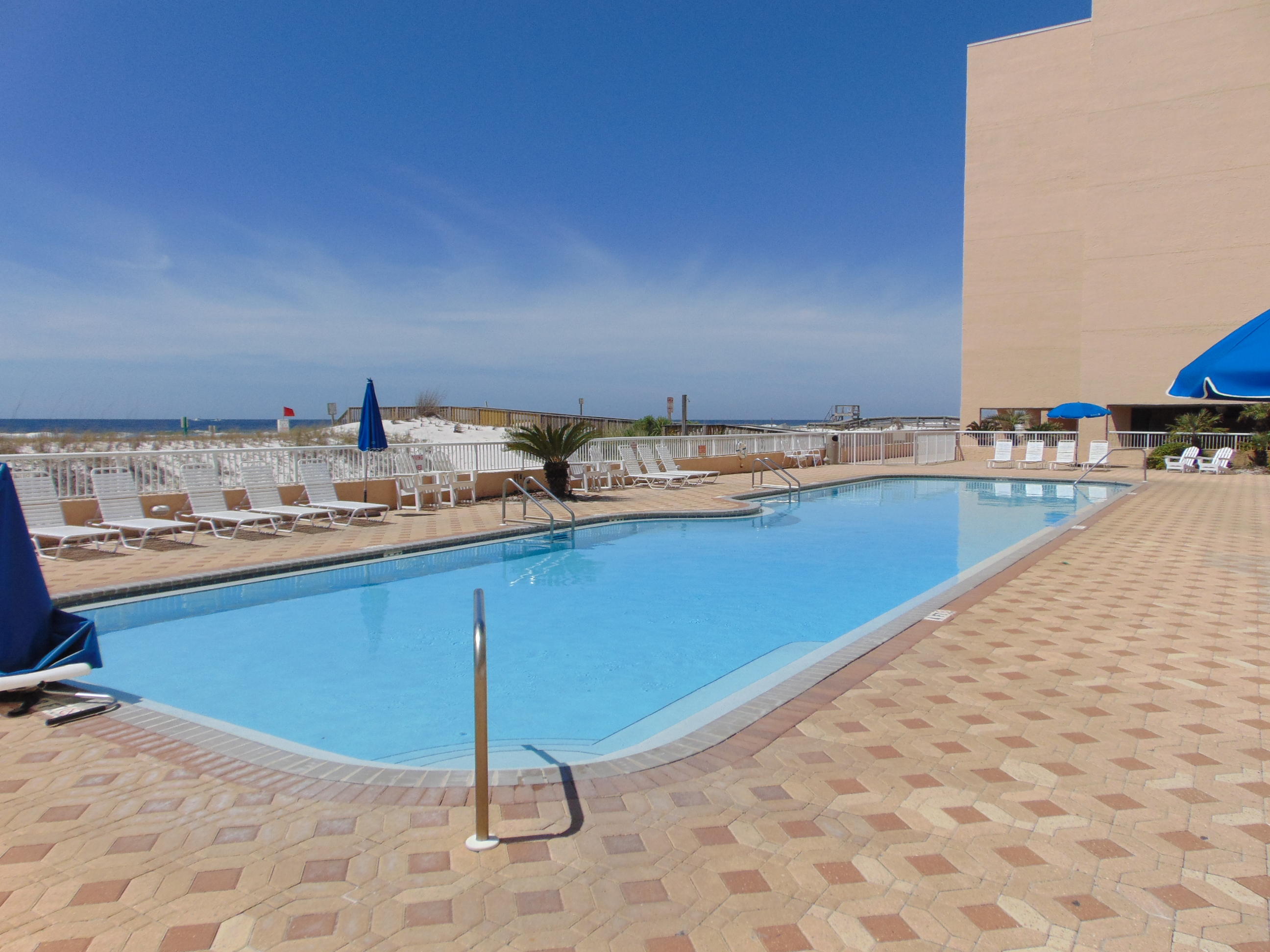 ISLANDER BEACH RESORT PH 2 - Residential