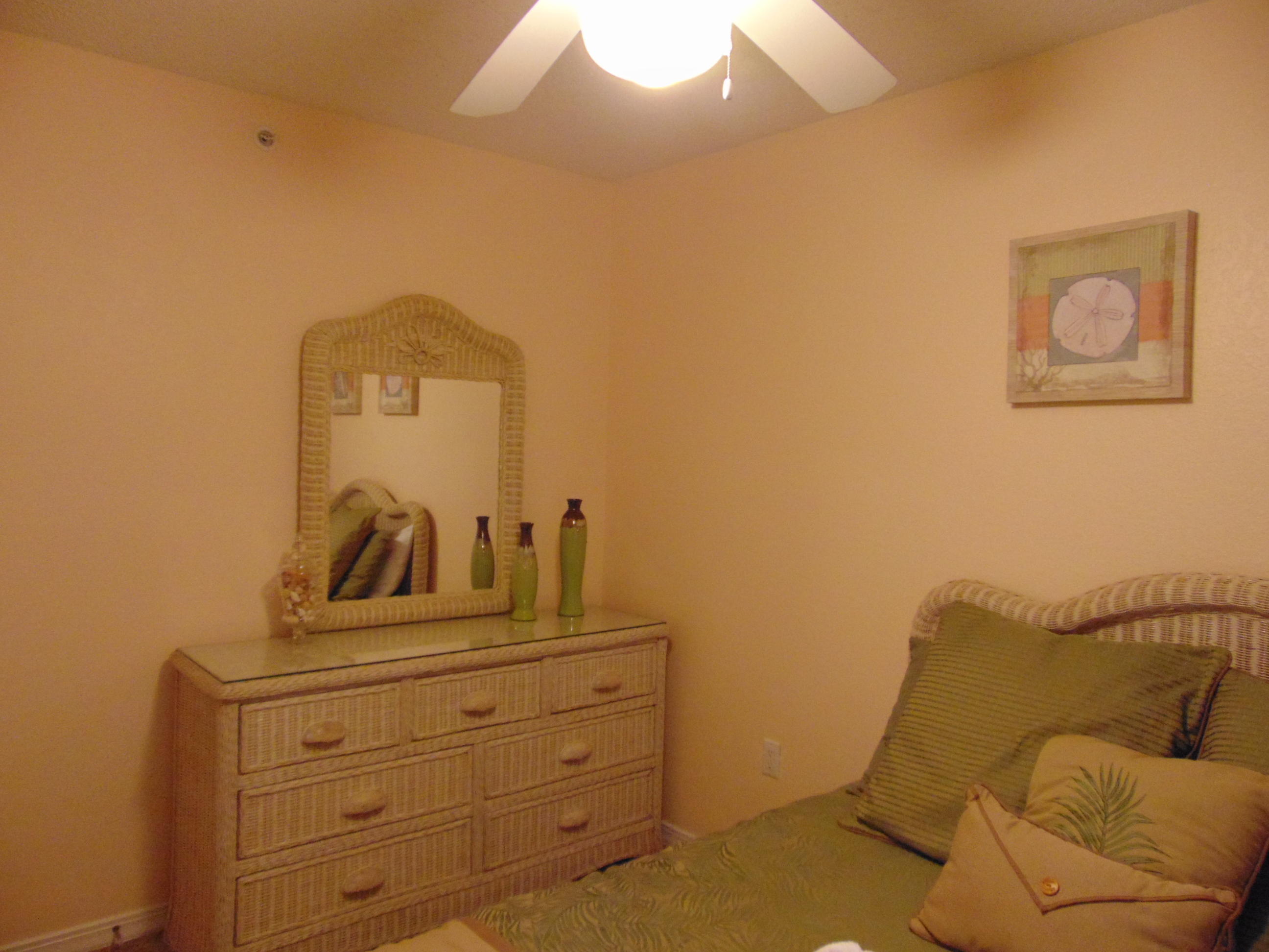 ISLANDER BEACH RESORT PH 2 - Residential