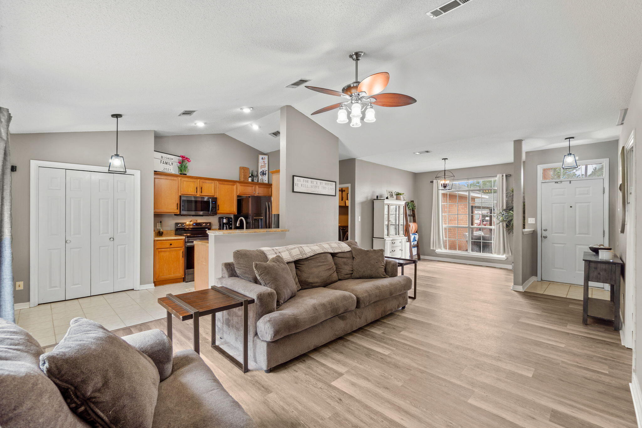 ASHWOOD - Residential