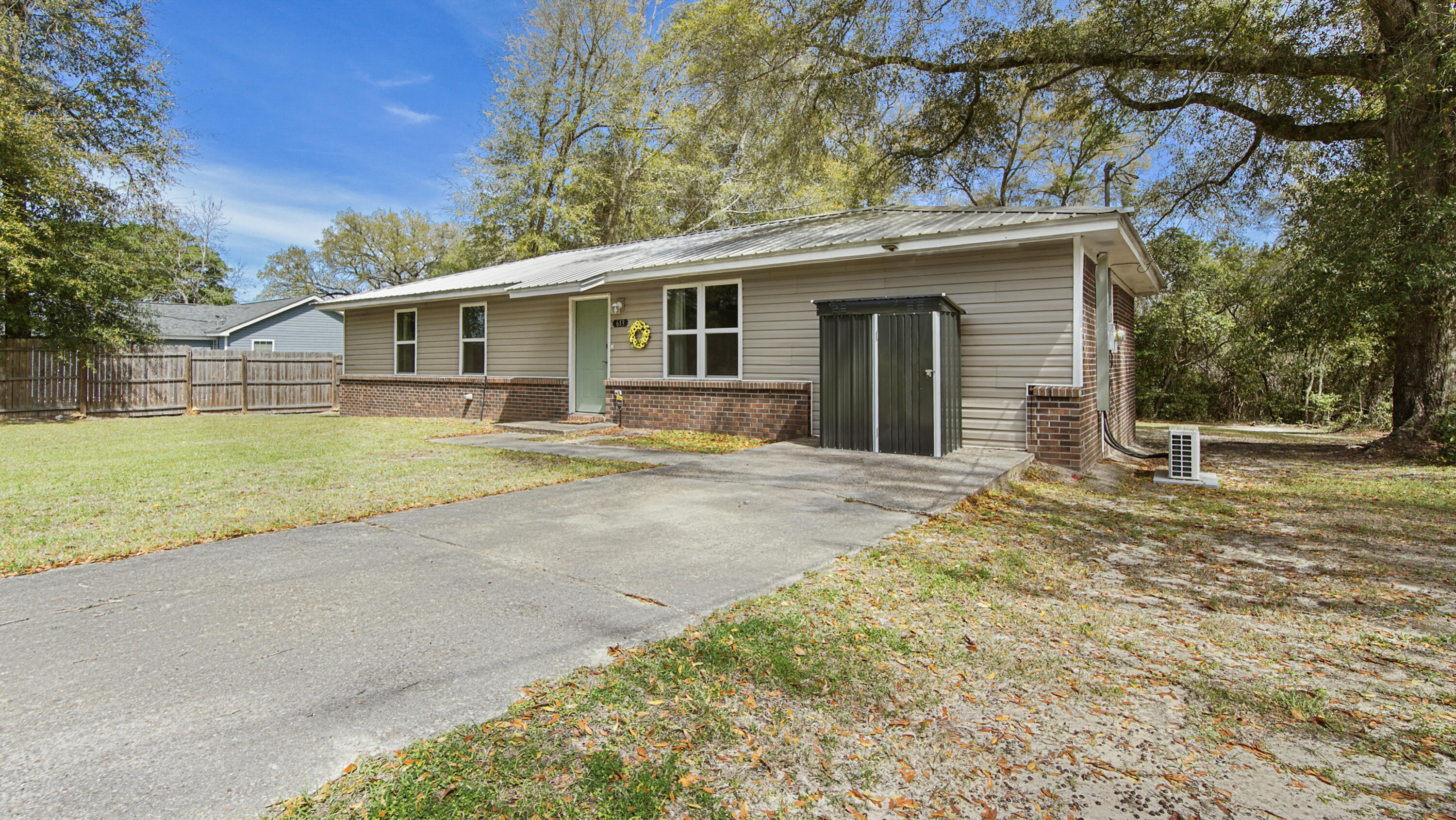 METES & BOUNDS - Residential