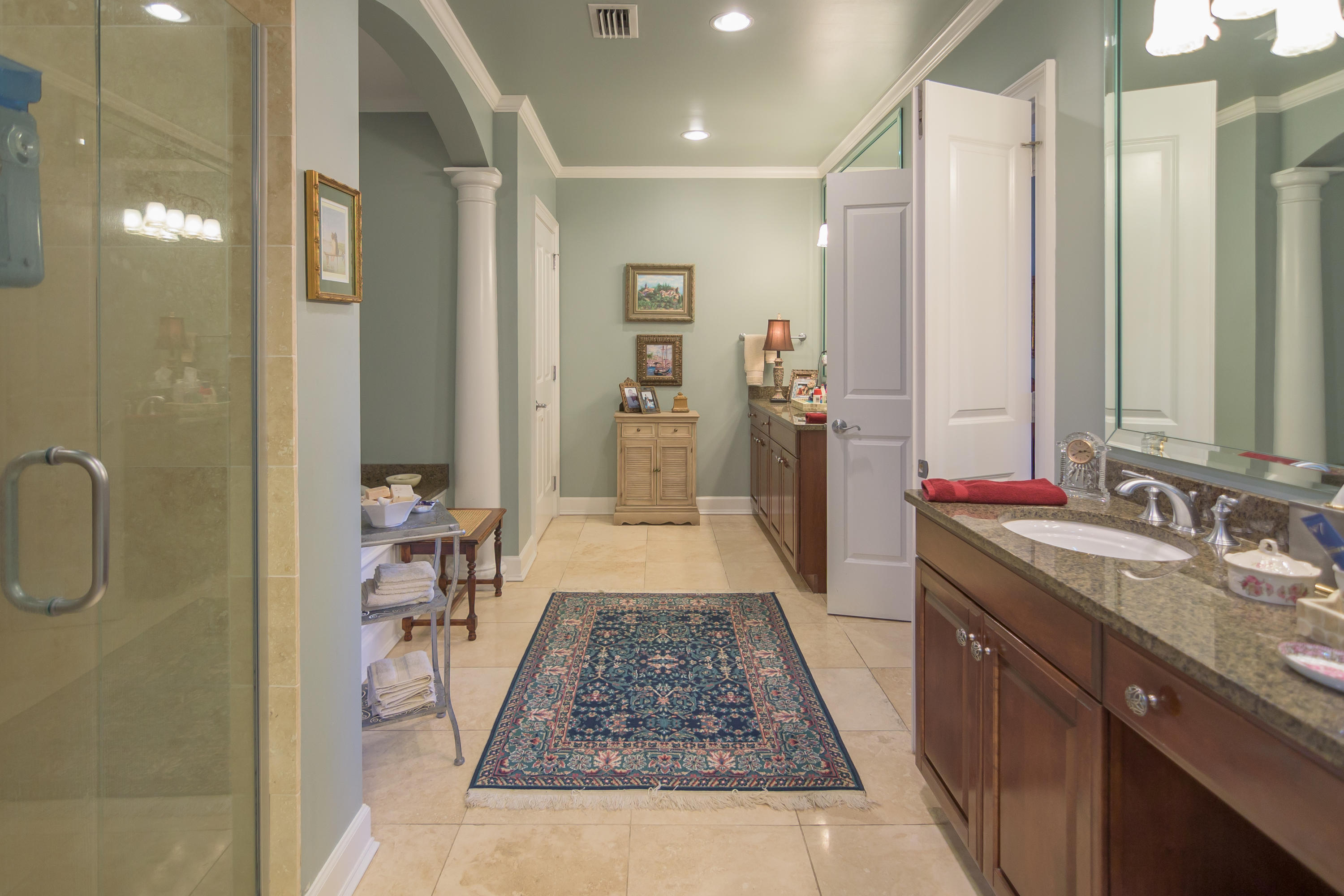 ONE WATER PLACE AT KELLY PLANTATION - Residential