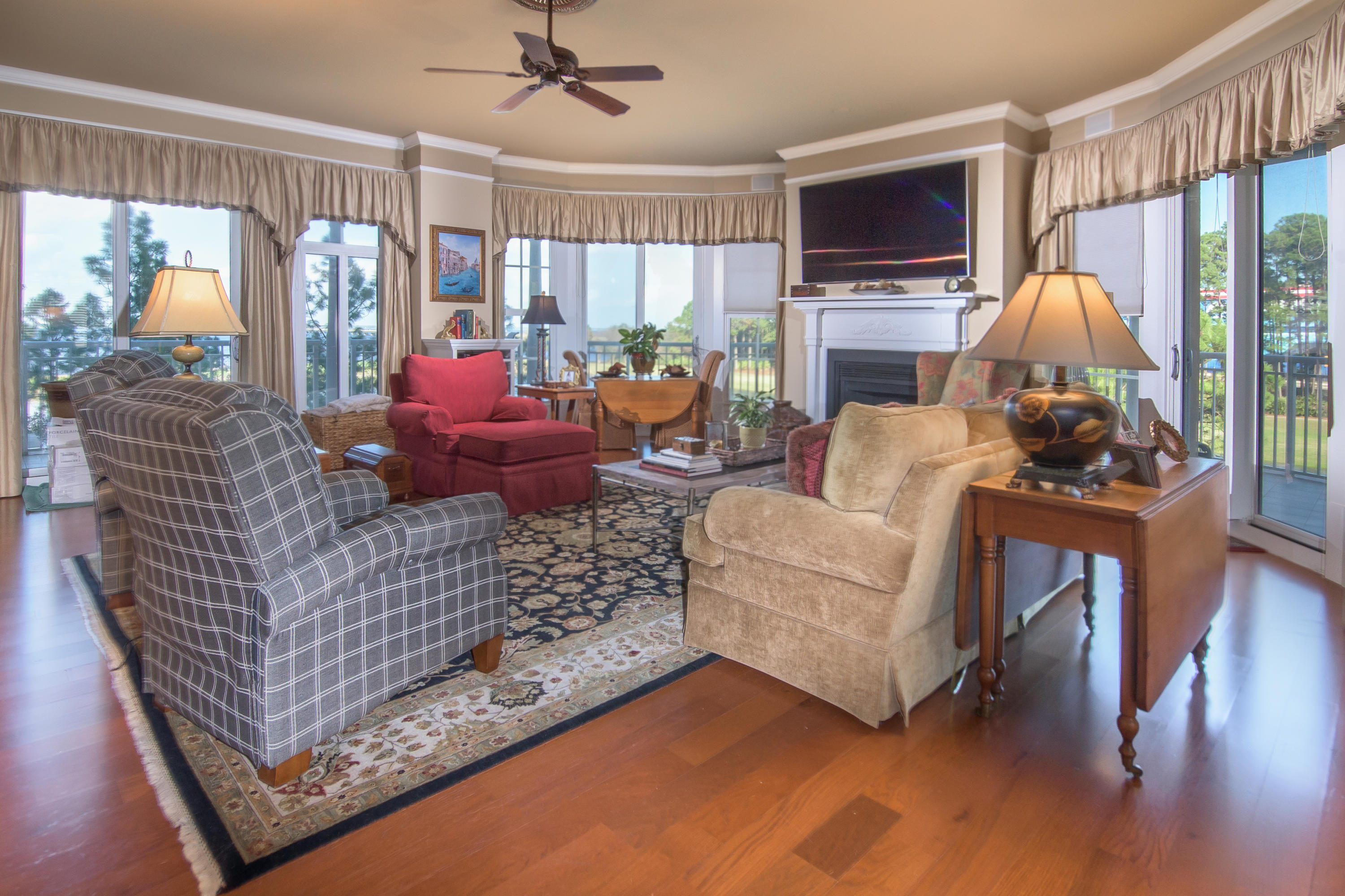 ONE WATER PLACE AT KELLY PLANTATION - Residential