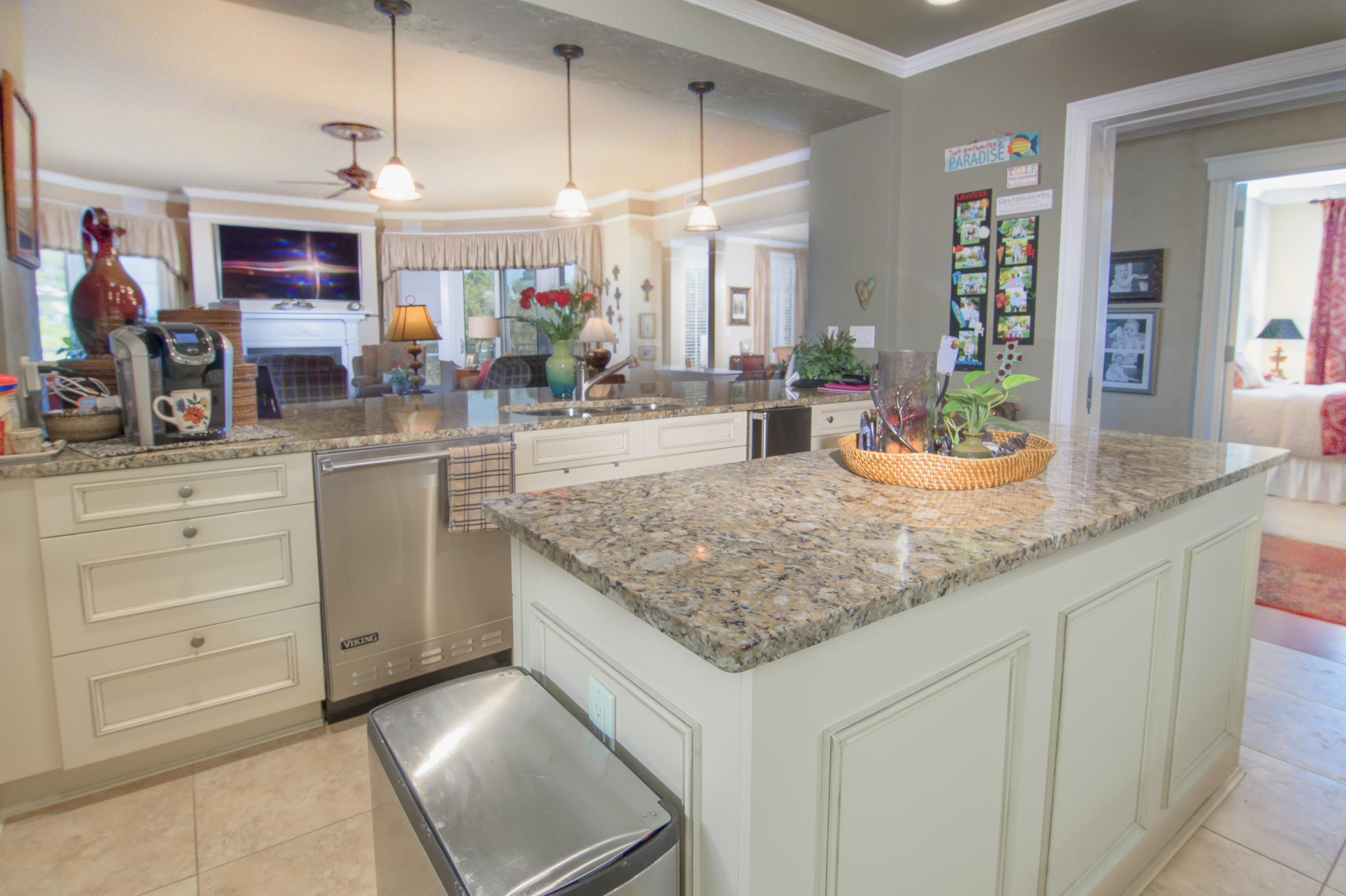 ONE WATER PLACE AT KELLY PLANTATION - Residential