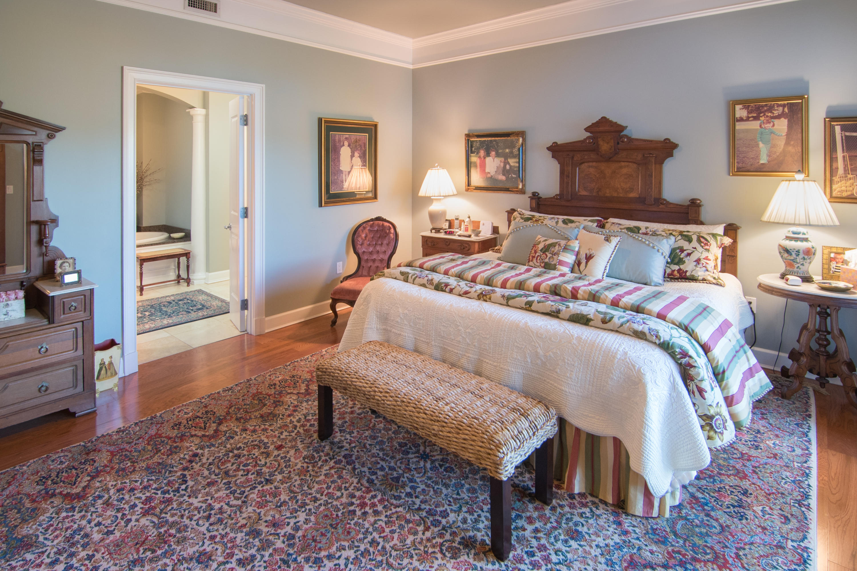 ONE WATER PLACE AT KELLY PLANTATION - Residential