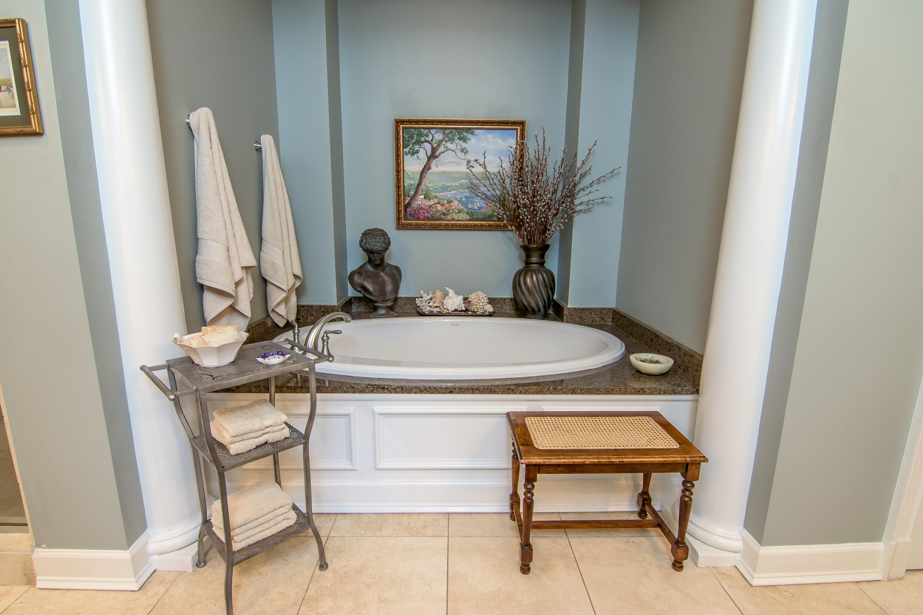 ONE WATER PLACE AT KELLY PLANTATION - Residential