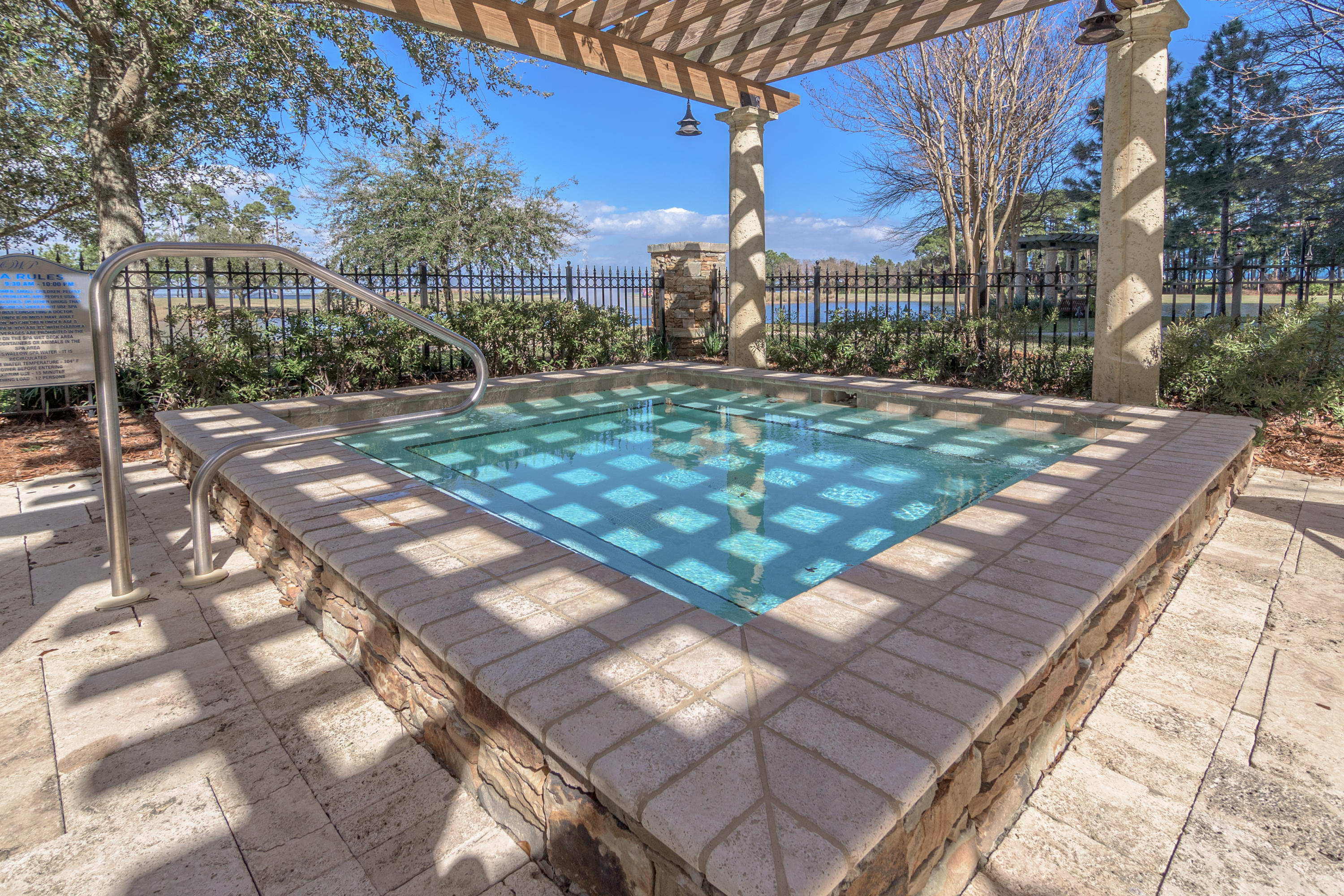 ONE WATER PLACE AT KELLY PLANTATION - Residential